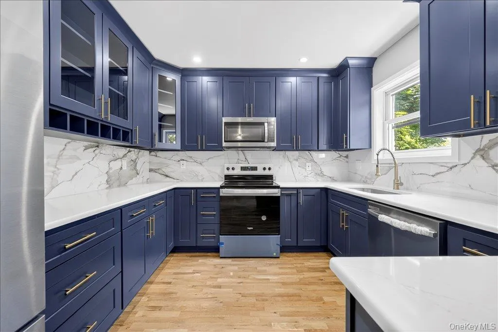 584 Shore Drive, New Windsor, NY, 4 Bedrooms Bedrooms, 9 Rooms Rooms,2 BathroomsBathrooms,Residential,For Rent,Shore,0,1009591 584 Shore Drive, New Windsor, NY, 4 Bedrooms Bedrooms, 9 Rooms Rooms,2 BathroomsBathrooms,Residential,For Rent,Shore,0,1009591