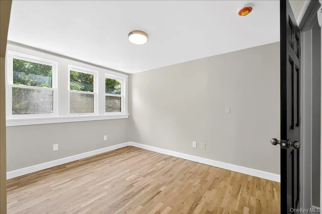 584 Shore Drive, New Windsor, NY, 4 Bedrooms Bedrooms, 9 Rooms Rooms,2 BathroomsBathrooms,Residential,For Rent,Shore,0,1009591 584 Shore Drive, New Windsor, NY, 4 Bedrooms Bedrooms, 9 Rooms Rooms,2 BathroomsBathrooms,Residential,For Rent,Shore,0,1009591