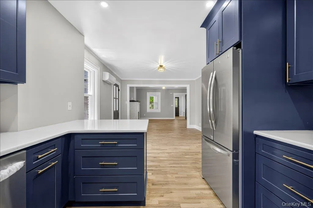 584 Shore Drive, New Windsor, NY, 4 Bedrooms Bedrooms, 9 Rooms Rooms,2 BathroomsBathrooms,Residential,For Rent,Shore,0,1009591 584 Shore Drive, New Windsor, NY, 4 Bedrooms Bedrooms, 9 Rooms Rooms,2 BathroomsBathrooms,Residential,For Rent,Shore,0,1009591