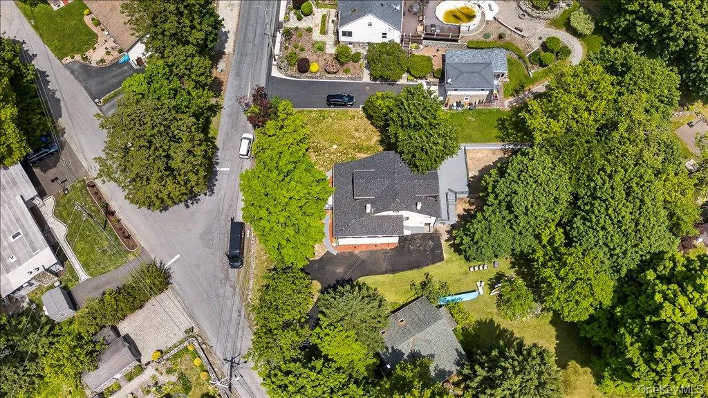 584 Shore Drive, New Windsor, NY, 4 Bedrooms Bedrooms, 9 Rooms Rooms,2 BathroomsBathrooms,Residential,For Rent,Shore,0,1009591 584 Shore Drive, New Windsor, NY, 4 Bedrooms Bedrooms, 9 Rooms Rooms,2 BathroomsBathrooms,Residential,For Rent,Shore,0,1009591