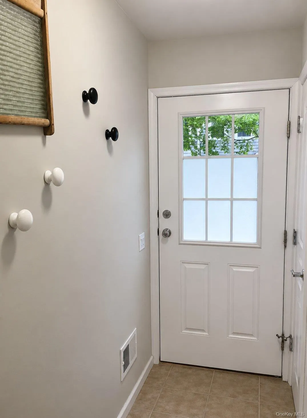 1 Maler Lane, Brookhaven, NY, 2 Bedrooms Bedrooms, 10 Rooms Rooms,2 BathroomsBathrooms,Residential,For Rent,Maler,0,1009599 1 Maler Lane, Brookhaven, NY, 2 Bedrooms Bedrooms, 10 Rooms Rooms,2 BathroomsBathrooms,Residential,For Rent,Maler,0,1009599