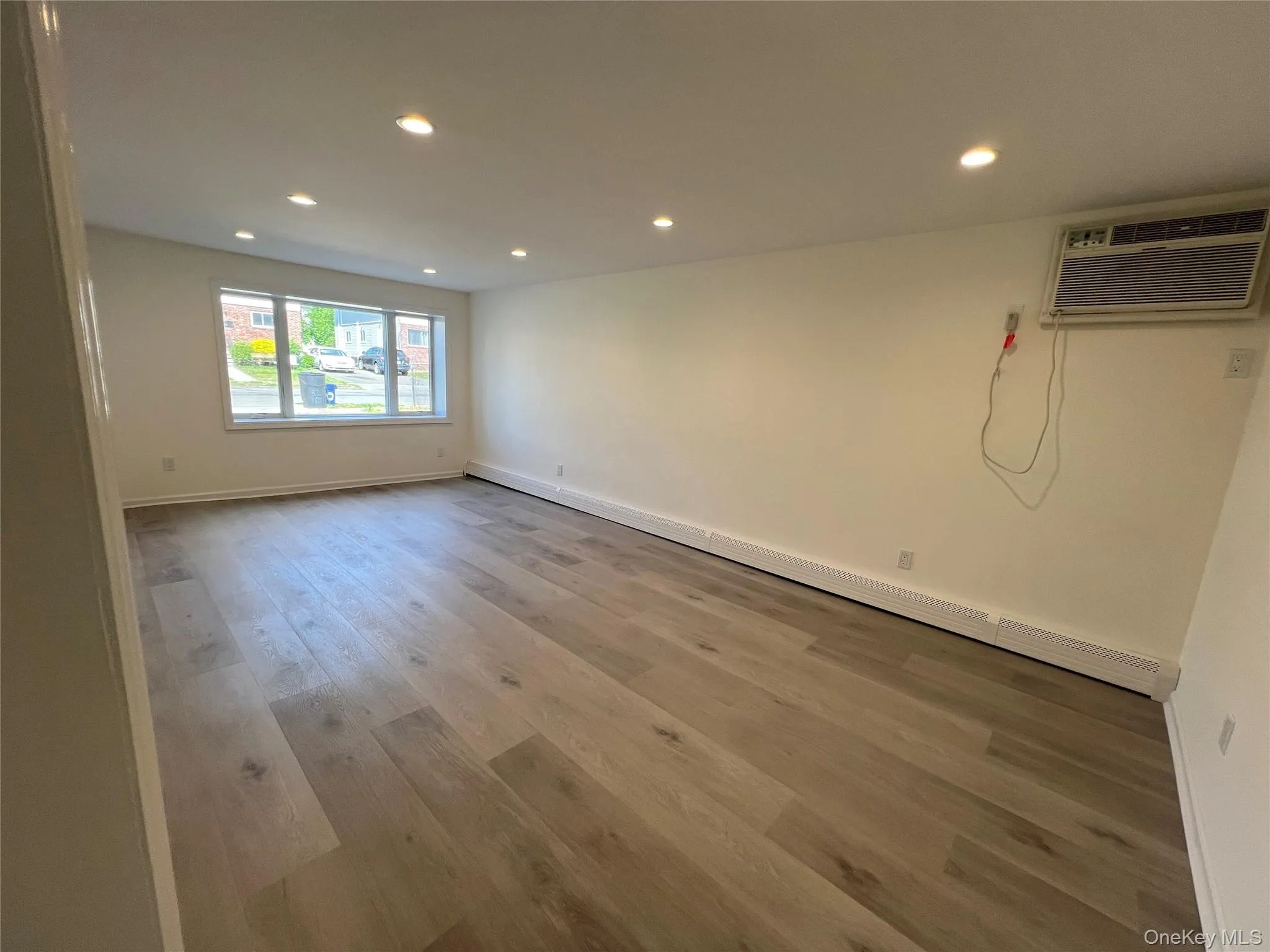 82 Hickory Road, North Hempstead, NY, 2 Bedrooms Bedrooms, 4 Rooms Rooms,1 BathroomBathrooms,Residential Lease,For Rent,Hickory,0,1009614 82 Hickory Road, North Hempstead, NY, 2 Bedrooms Bedrooms, 4 Rooms Rooms,1 BathroomBathrooms,Residential Lease,For Rent,Hickory,0,1009614