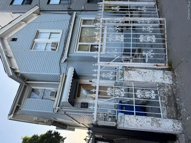 270 Linwood Street, New York, NY, 6 Bedrooms Bedrooms, 10 Rooms Rooms,2 BathroomsBathrooms,Residential,For Rent,Linwood,0,1009616 270 Linwood Street, New York, NY, 6 Bedrooms Bedrooms, 10 Rooms Rooms,2 BathroomsBathrooms,Residential,For Rent,Linwood,0,1009616