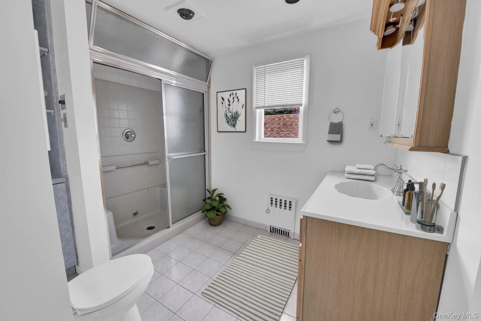 255 Rolling Street, Hempstead, NY, 3 Bedrooms Bedrooms, 6 Rooms Rooms,2 BathroomsBathrooms,Residential,For Rent,Rolling,0,1009618 255 Rolling Street, Hempstead, NY, 3 Bedrooms Bedrooms, 6 Rooms Rooms,2 BathroomsBathrooms,Residential,For Rent,Rolling,0,1009618