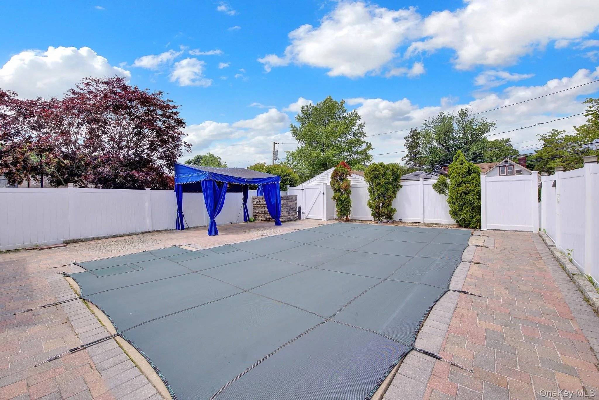 255 Rolling Street, Hempstead, NY, 3 Bedrooms Bedrooms, 6 Rooms Rooms,2 BathroomsBathrooms,Residential,For Rent,Rolling,0,1009618 255 Rolling Street, Hempstead, NY, 3 Bedrooms Bedrooms, 6 Rooms Rooms,2 BathroomsBathrooms,Residential,For Rent,Rolling,0,1009618