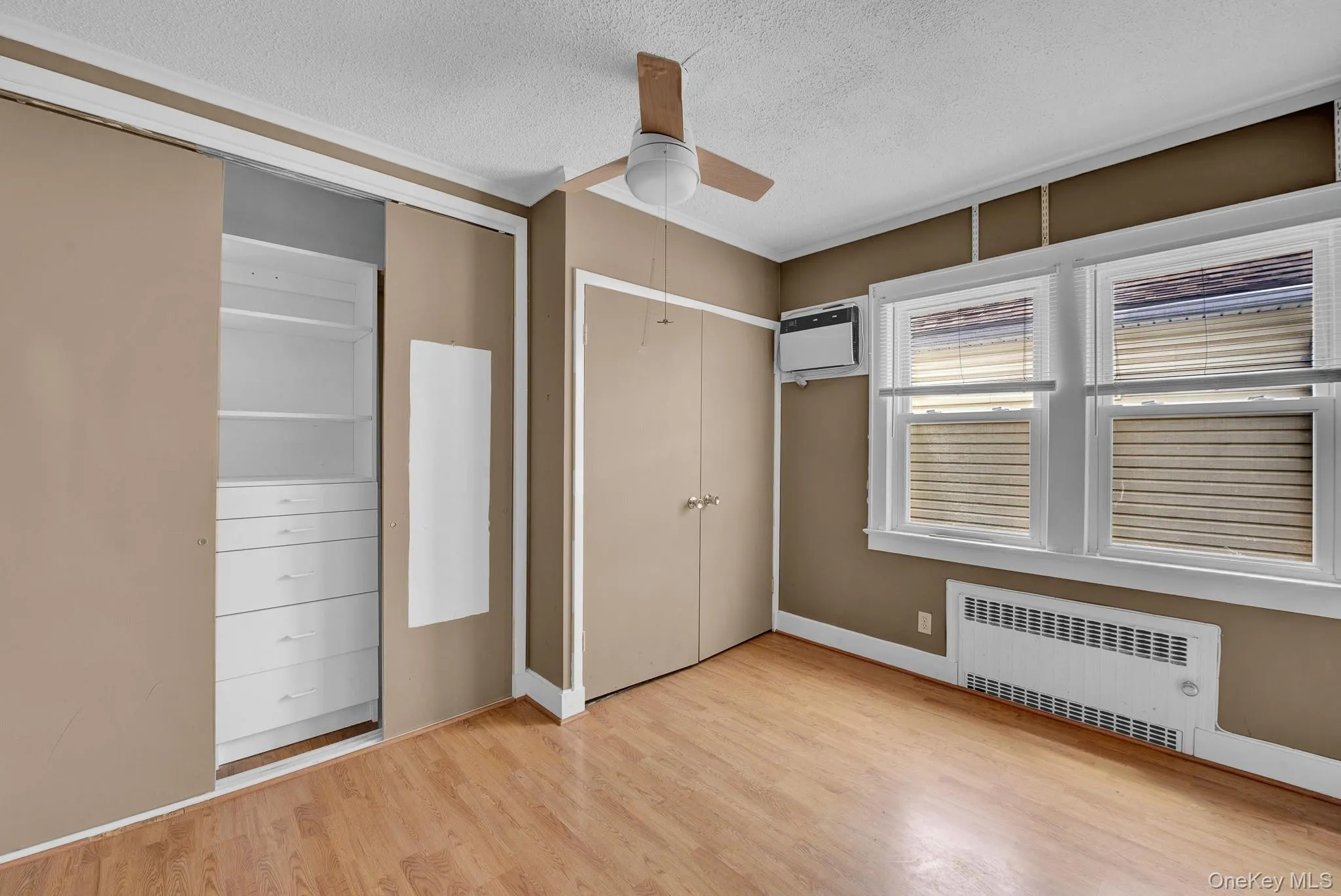 255 Rolling Street, Hempstead, NY, 3 Bedrooms Bedrooms, 6 Rooms Rooms,2 BathroomsBathrooms,Residential,For Rent,Rolling,0,1009618 255 Rolling Street, Hempstead, NY, 3 Bedrooms Bedrooms, 6 Rooms Rooms,2 BathroomsBathrooms,Residential,For Rent,Rolling,0,1009618