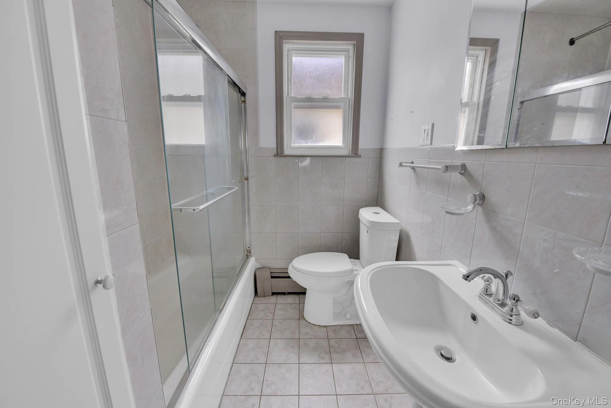 255 Rolling Street, Hempstead, NY, 3 Bedrooms Bedrooms, 6 Rooms Rooms,2 BathroomsBathrooms,Residential,For Rent,Rolling,0,1009618 255 Rolling Street, Hempstead, NY, 3 Bedrooms Bedrooms, 6 Rooms Rooms,2 BathroomsBathrooms,Residential,For Rent,Rolling,0,1009618