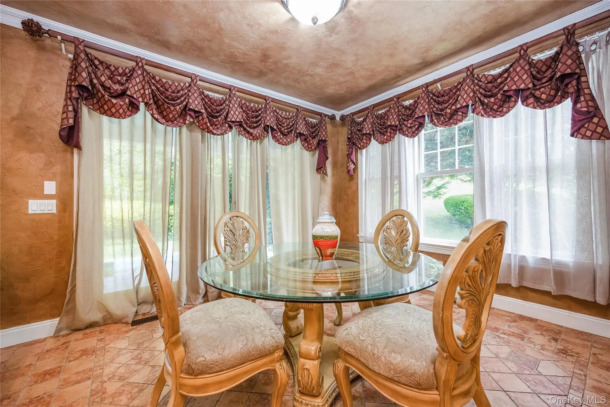 47 Pembroke Drive, Glen Cove, NY, 4 Bedrooms Bedrooms, 15 Rooms Rooms,3 BathroomsBathrooms,Residential,For Rent,Pembroke,0,1009620 47 Pembroke Drive, Glen Cove, NY, 4 Bedrooms Bedrooms, 15 Rooms Rooms,3 BathroomsBathrooms,Residential,For Rent,Pembroke,0,1009620