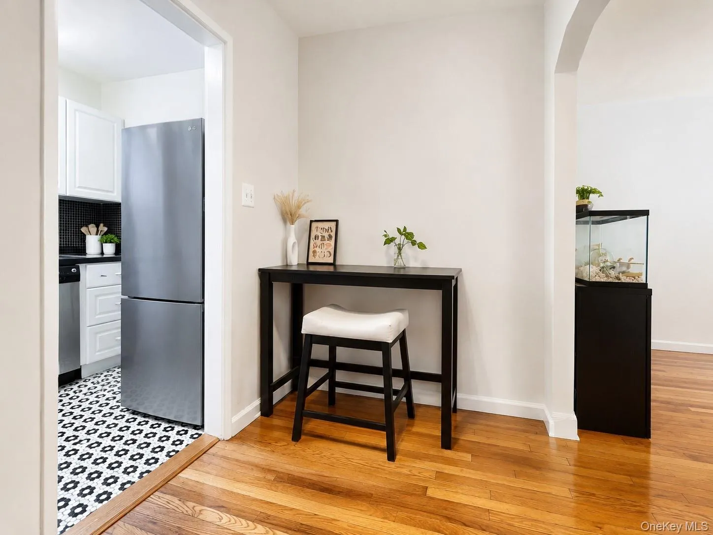 35-21 205th Street, New York, NY, 1 Bedroom Bedrooms, 4 Rooms Rooms,1 BathroomBathrooms,Residential,For Rent,205th,0,1009623 35-21 205th Street, New York, NY, 1 Bedroom Bedrooms, 4 Rooms Rooms,1 BathroomBathrooms,Residential,For Rent,205th,0,1009623