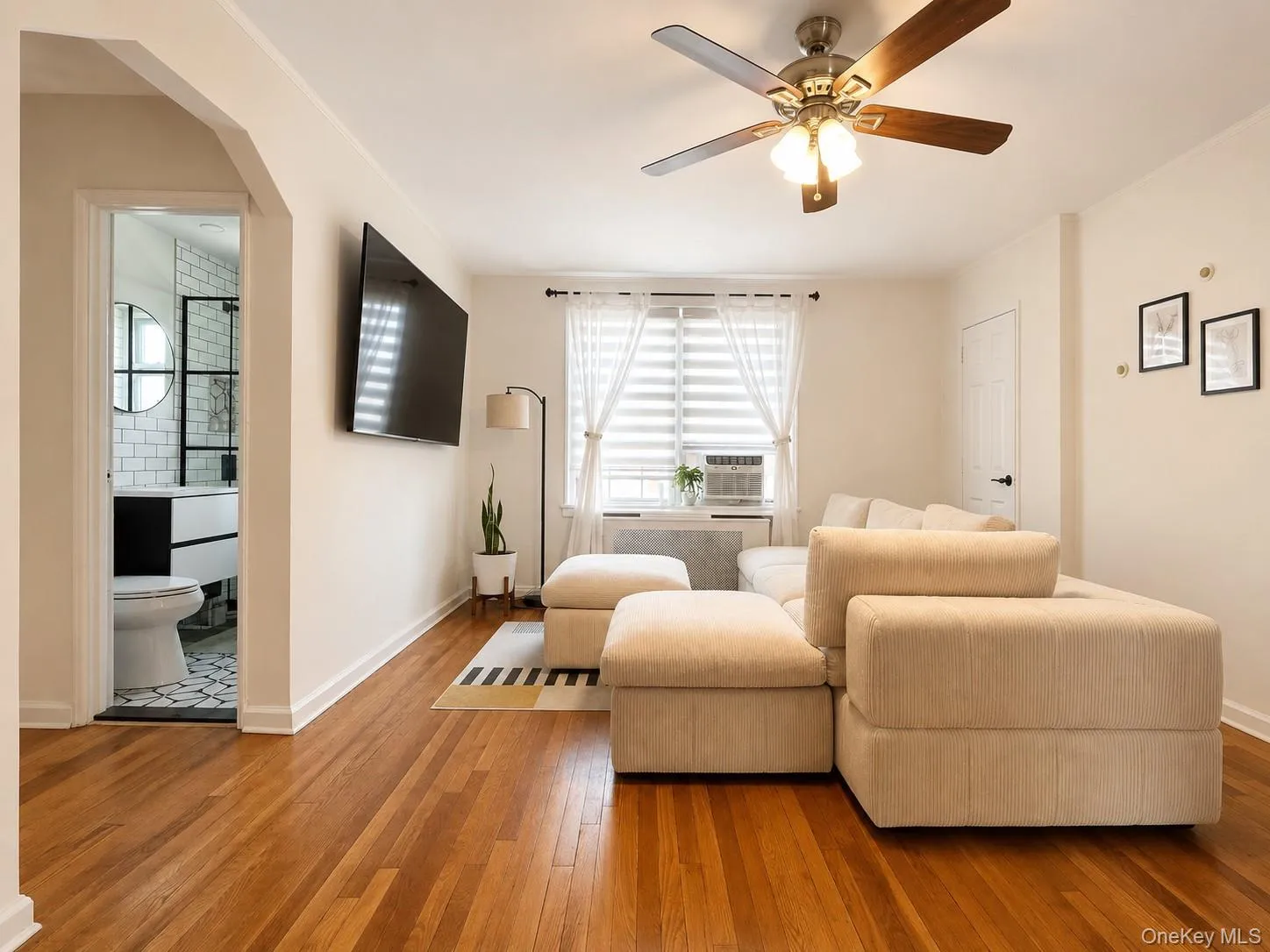 35-21 205th Street, New York, NY, 1 Bedroom Bedrooms, 4 Rooms Rooms,1 BathroomBathrooms,Residential,For Rent,205th,0,1009623 35-21 205th Street, New York, NY, 1 Bedroom Bedrooms, 4 Rooms Rooms,1 BathroomBathrooms,Residential,For Rent,205th,0,1009623