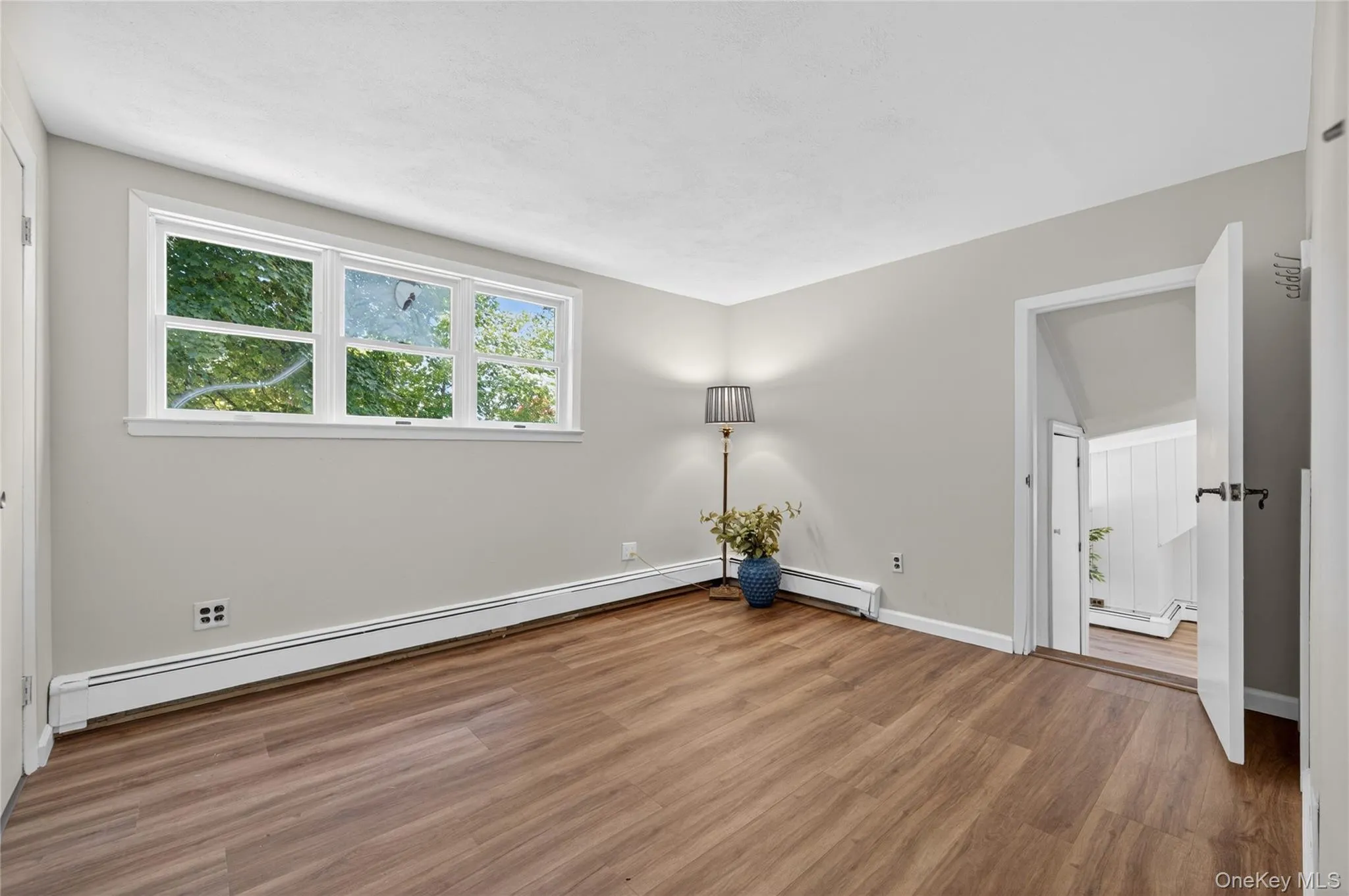 136 Lodge Avenue, Huntington, NY, 3 Bedrooms Bedrooms, 7 Rooms Rooms,2 BathroomsBathrooms,Residential,For Rent,Lodge,0,1009624 136 Lodge Avenue, Huntington, NY, 3 Bedrooms Bedrooms, 7 Rooms Rooms,2 BathroomsBathrooms,Residential,For Rent,Lodge,0,1009624
