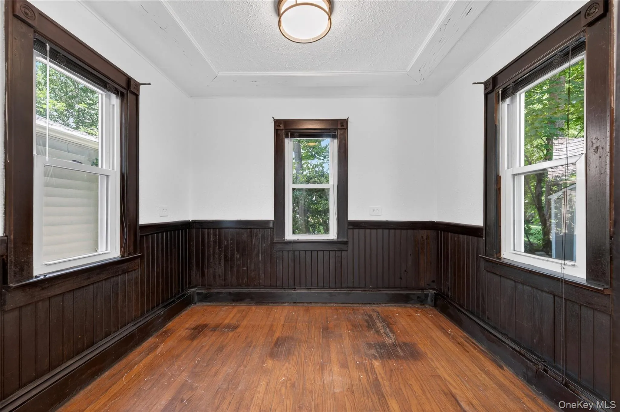 136 Lodge Avenue, Huntington, NY, 3 Bedrooms Bedrooms, 7 Rooms Rooms,2 BathroomsBathrooms,Residential,For Rent,Lodge,0,1009624 136 Lodge Avenue, Huntington, NY, 3 Bedrooms Bedrooms, 7 Rooms Rooms,2 BathroomsBathrooms,Residential,For Rent,Lodge,0,1009624