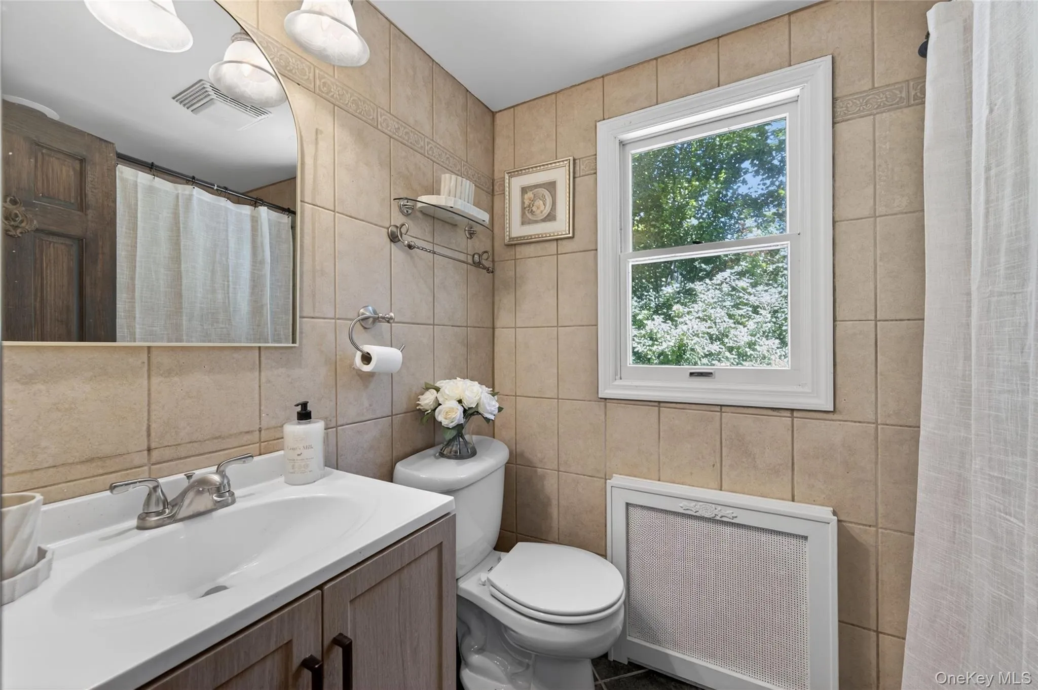 1st Fl Full Bath 1st Fl Full Bath