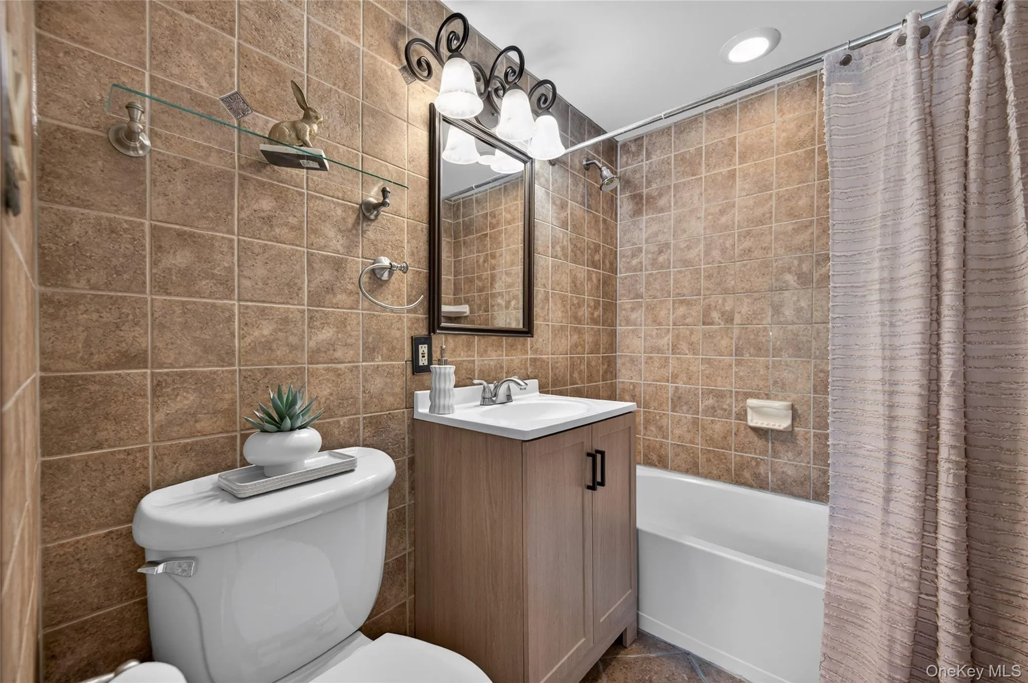 2nd Fl Full Bath 2nd Fl Full Bath