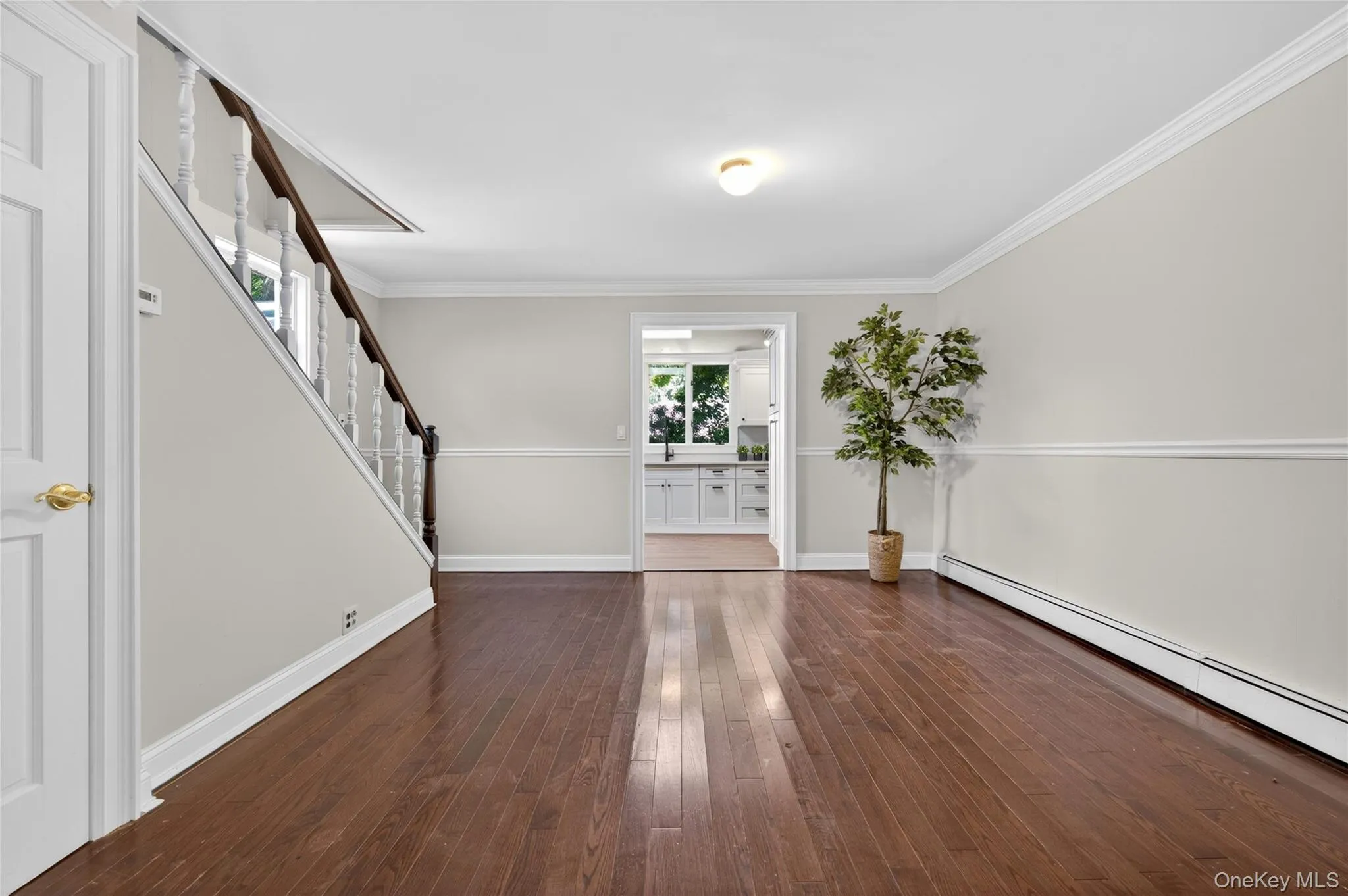 136 Lodge Avenue, Huntington, NY, 3 Bedrooms Bedrooms, 7 Rooms Rooms,2 BathroomsBathrooms,Residential,For Rent,Lodge,0,1009624 136 Lodge Avenue, Huntington, NY, 3 Bedrooms Bedrooms, 7 Rooms Rooms,2 BathroomsBathrooms,Residential,For Rent,Lodge,0,1009624