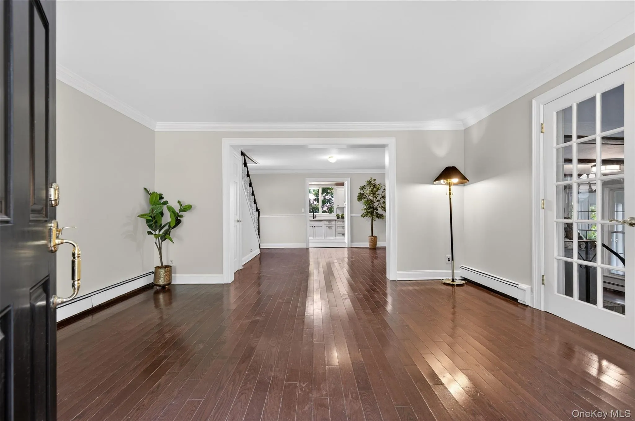 136 Lodge Avenue, Huntington, NY, 3 Bedrooms Bedrooms, 7 Rooms Rooms,2 BathroomsBathrooms,Residential,For Rent,Lodge,0,1009624 136 Lodge Avenue, Huntington, NY, 3 Bedrooms Bedrooms, 7 Rooms Rooms,2 BathroomsBathrooms,Residential,For Rent,Lodge,0,1009624