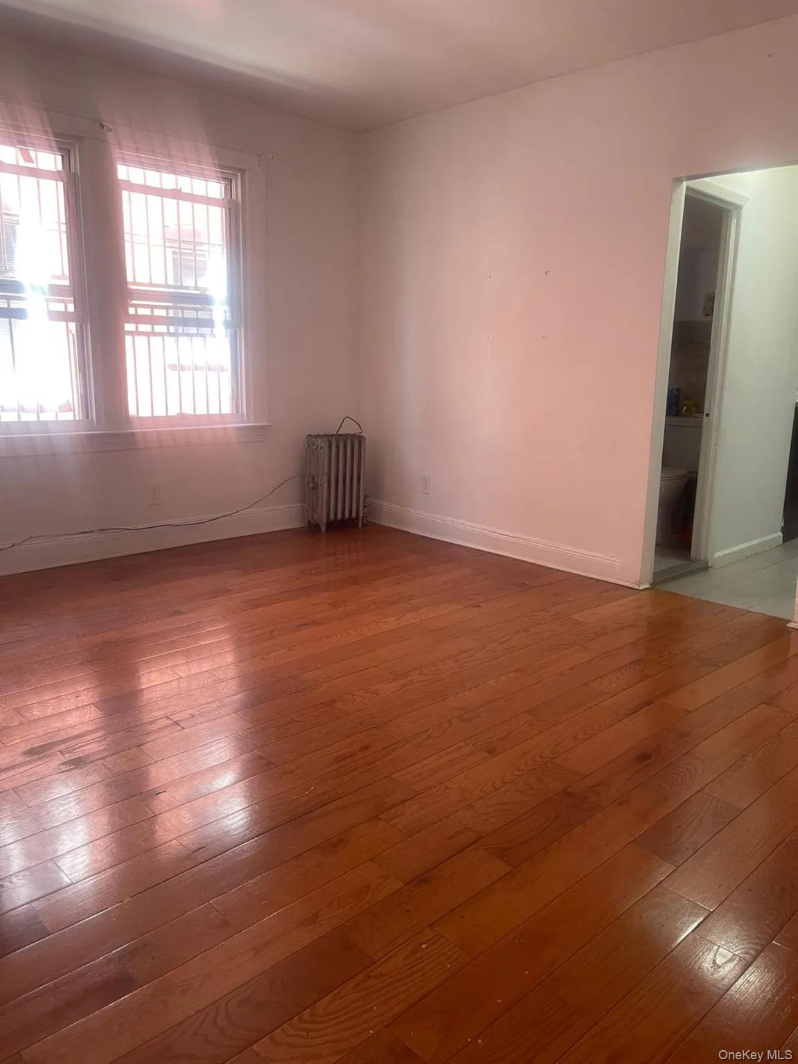 17747 106th Avenue, New York, NY, 3 Bedrooms Bedrooms, 4 Rooms Rooms,1 BathroomBathrooms,Residential Lease,For Rent,106th,0,1009630 17747 106th Avenue, New York, NY, 3 Bedrooms Bedrooms, 4 Rooms Rooms,1 BathroomBathrooms,Residential Lease,For Rent,106th,0,1009630