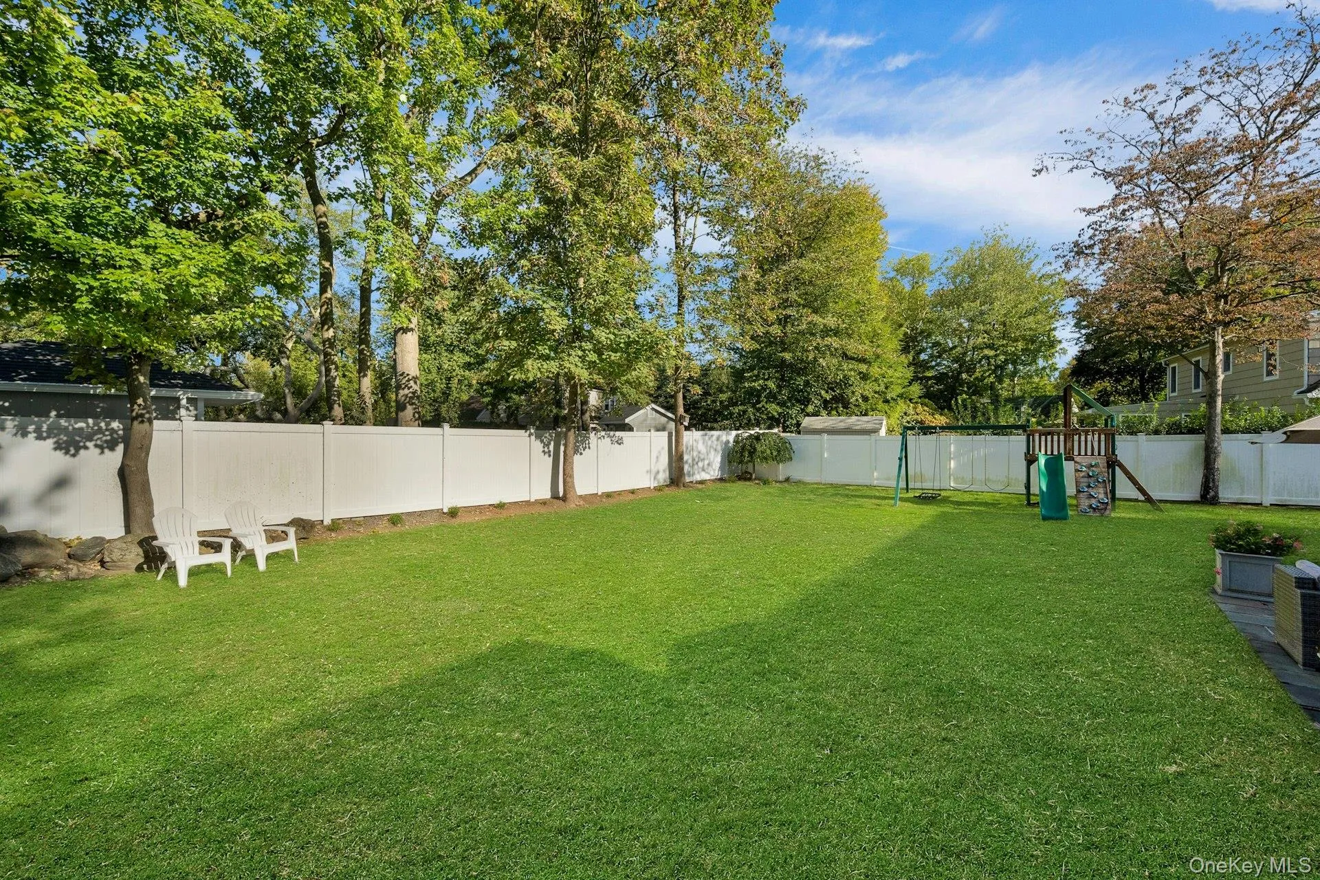 144 Thornbury Road, New Rochelle, NY, 4 Bedrooms Bedrooms, 8 Rooms Rooms,2 BathroomsBathrooms,Residential Lease,For Rent,Thornbury,0,1009638 144 Thornbury Road, New Rochelle, NY, 4 Bedrooms Bedrooms, 8 Rooms Rooms,2 BathroomsBathrooms,Residential Lease,For Rent,Thornbury,0,1009638