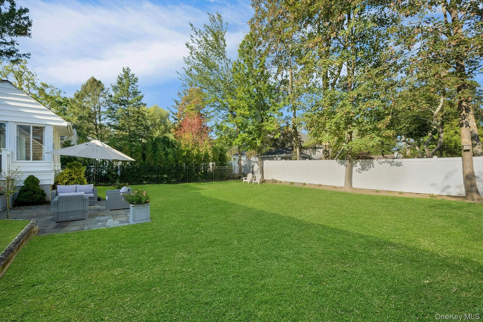 144 Thornbury Road, New Rochelle, NY, 4 Bedrooms Bedrooms, 8 Rooms Rooms,2 BathroomsBathrooms,Residential Lease,For Rent,Thornbury,0,1009638 144 Thornbury Road, New Rochelle, NY, 4 Bedrooms Bedrooms, 8 Rooms Rooms,2 BathroomsBathrooms,Residential Lease,For Rent,Thornbury,0,1009638