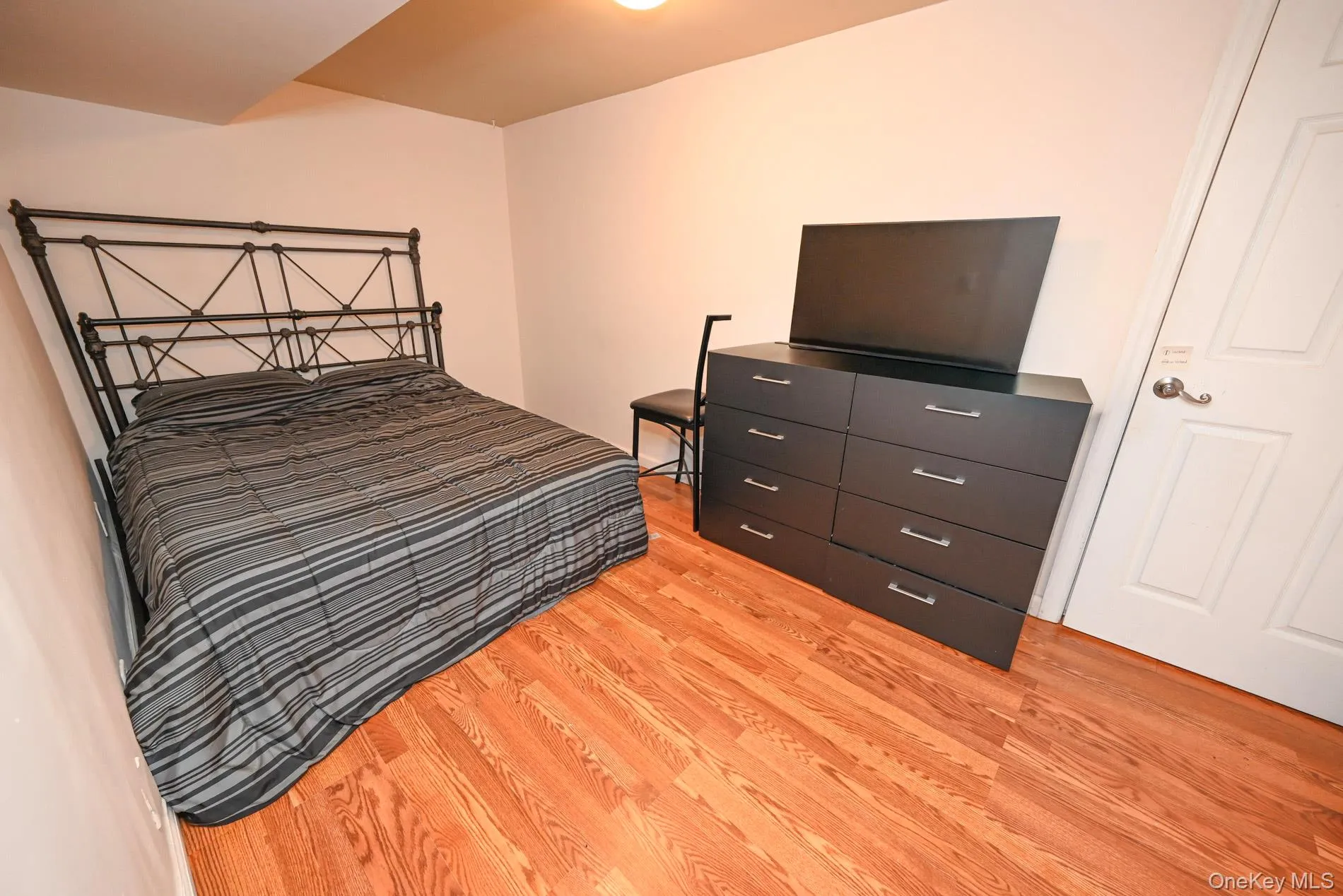 19 Midday Drive, Brookhaven, NY, 4 Bedrooms Bedrooms, 10 Rooms Rooms,3 BathroomsBathrooms,Residential,For Rent,Midday,0,1009640 19 Midday Drive, Brookhaven, NY, 4 Bedrooms Bedrooms, 10 Rooms Rooms,3 BathroomsBathrooms,Residential,For Rent,Midday,0,1009640