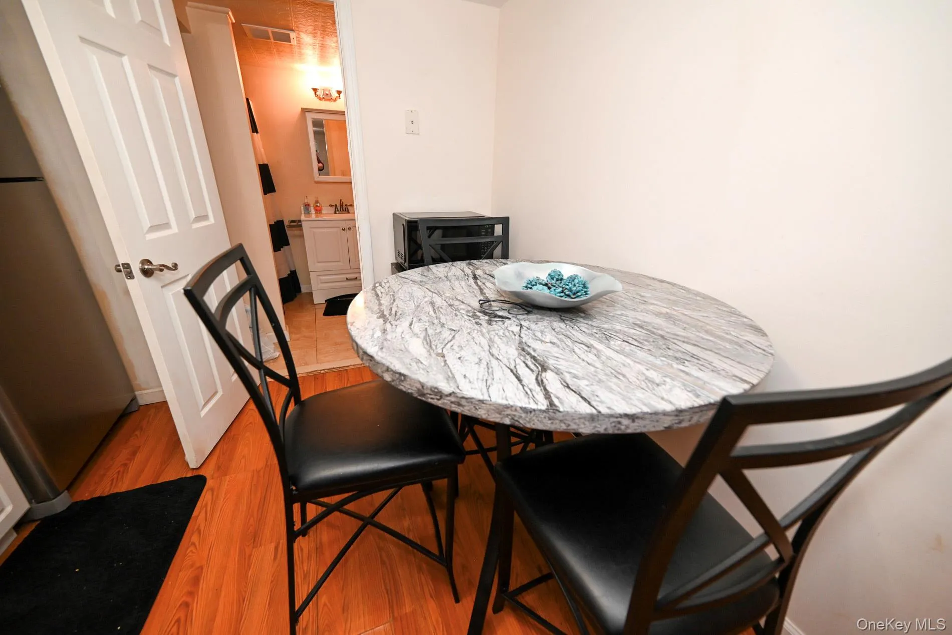 19 Midday Drive, Brookhaven, NY, 4 Bedrooms Bedrooms, 10 Rooms Rooms,3 BathroomsBathrooms,Residential,For Rent,Midday,0,1009640 19 Midday Drive, Brookhaven, NY, 4 Bedrooms Bedrooms, 10 Rooms Rooms,3 BathroomsBathrooms,Residential,For Rent,Midday,0,1009640