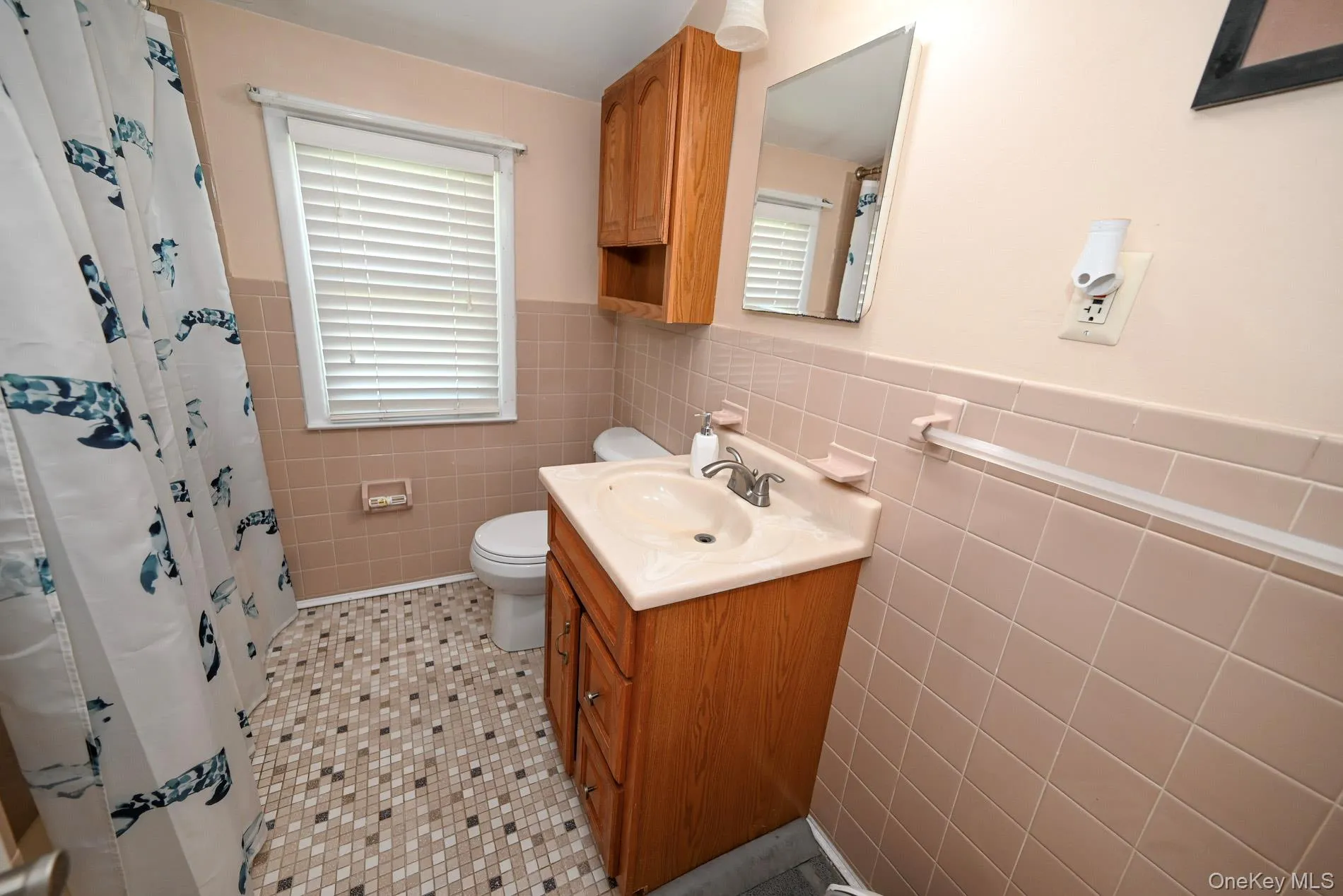 19 Midday Drive, Brookhaven, NY, 4 Bedrooms Bedrooms, 10 Rooms Rooms,3 BathroomsBathrooms,Residential,For Rent,Midday,0,1009640 19 Midday Drive, Brookhaven, NY, 4 Bedrooms Bedrooms, 10 Rooms Rooms,3 BathroomsBathrooms,Residential,For Rent,Midday,0,1009640
