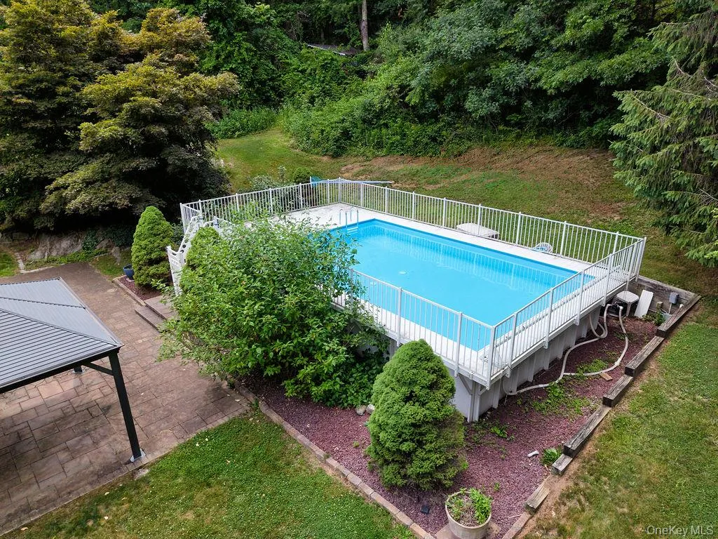 241 Leetown Road, East Fishkill, NY, 3 Bedrooms Bedrooms, 6 Rooms Rooms,3 BathroomsBathrooms,Residential,For Rent,Leetown,0,1009644 241 Leetown Road, East Fishkill, NY, 3 Bedrooms Bedrooms, 6 Rooms Rooms,3 BathroomsBathrooms,Residential,For Rent,Leetown,0,1009644