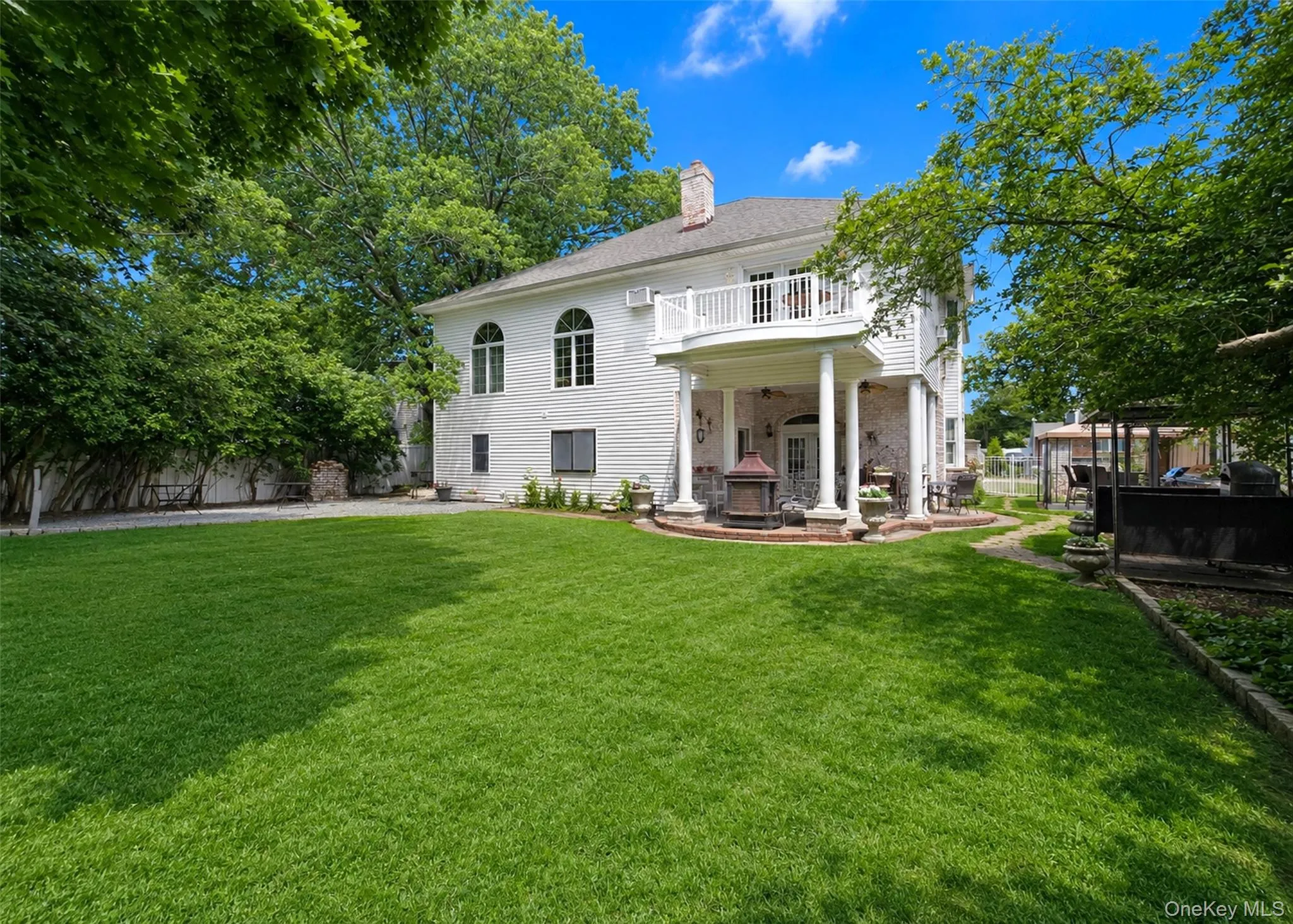 6 Naybor Avenue, Brookhaven, NY, 4 Bedrooms Bedrooms, 12 Rooms Rooms,3 BathroomsBathrooms,Residential,For Rent,Naybor,0,1009647 6 Naybor Avenue, Brookhaven, NY, 4 Bedrooms Bedrooms, 12 Rooms Rooms,3 BathroomsBathrooms,Residential,For Rent,Naybor,0,1009647
