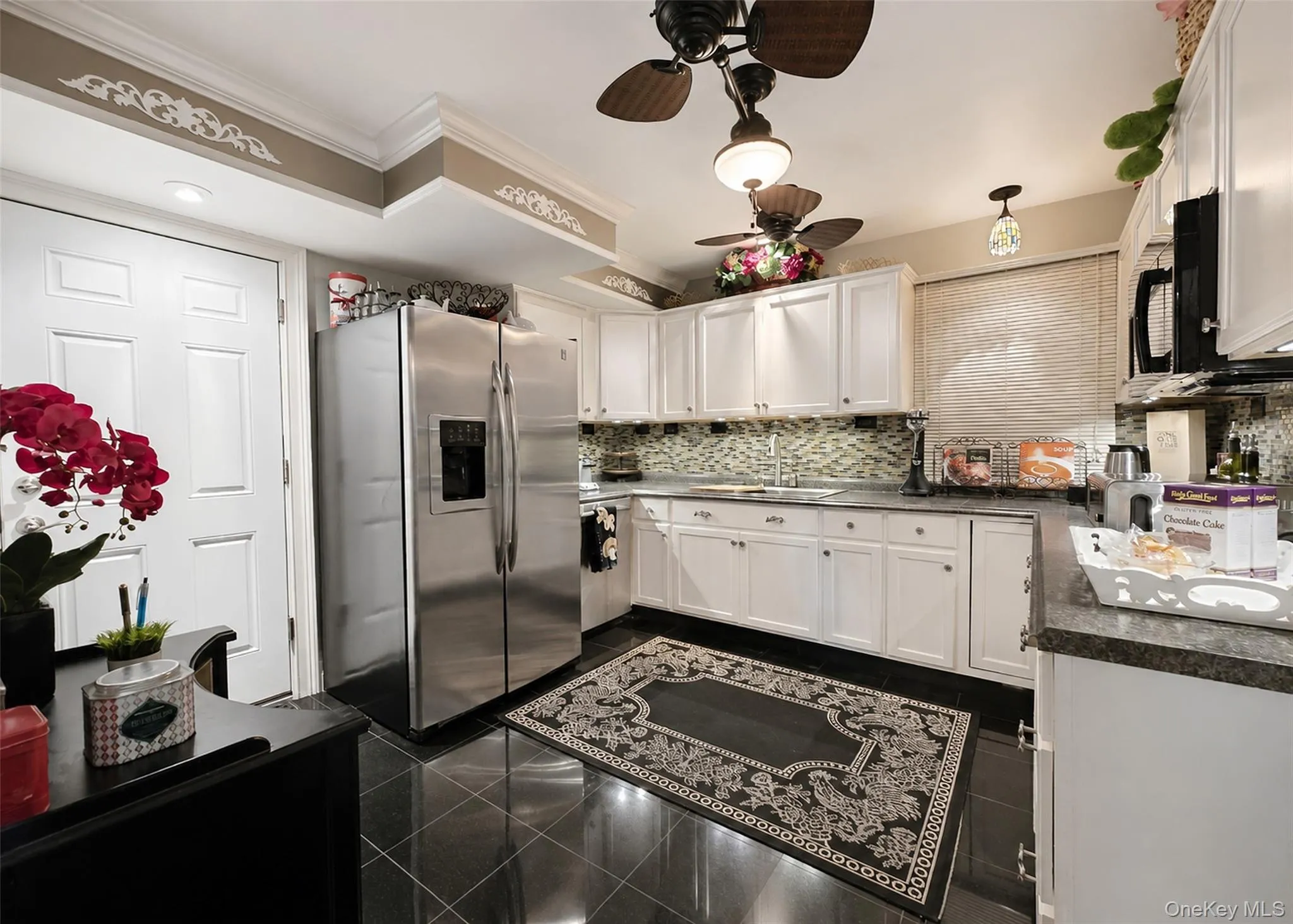 6 Naybor Avenue, Brookhaven, NY, 4 Bedrooms Bedrooms, 12 Rooms Rooms,3 BathroomsBathrooms,Residential,For Rent,Naybor,0,1009647 6 Naybor Avenue, Brookhaven, NY, 4 Bedrooms Bedrooms, 12 Rooms Rooms,3 BathroomsBathrooms,Residential,For Rent,Naybor,0,1009647