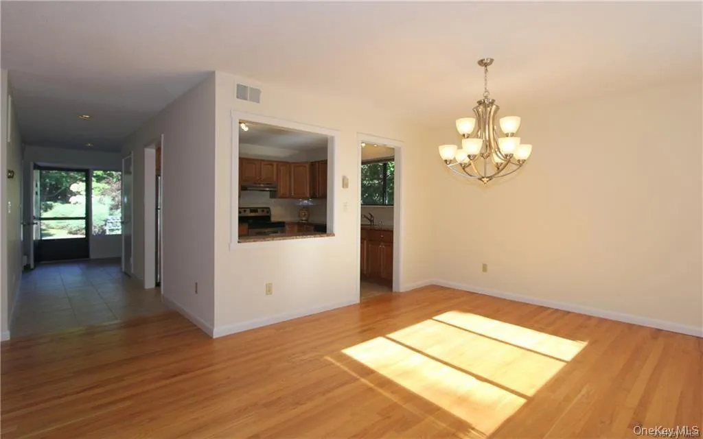 246 Heritage Hills Drive, Somers, NY, 3 Bedrooms Bedrooms, 6 Rooms Rooms,2 BathroomsBathrooms,Residential Lease,For Rent,Heritage Hills,0,1009649 246 Heritage Hills Drive, Somers, NY, 3 Bedrooms Bedrooms, 6 Rooms Rooms,2 BathroomsBathrooms,Residential Lease,For Rent,Heritage Hills,0,1009649