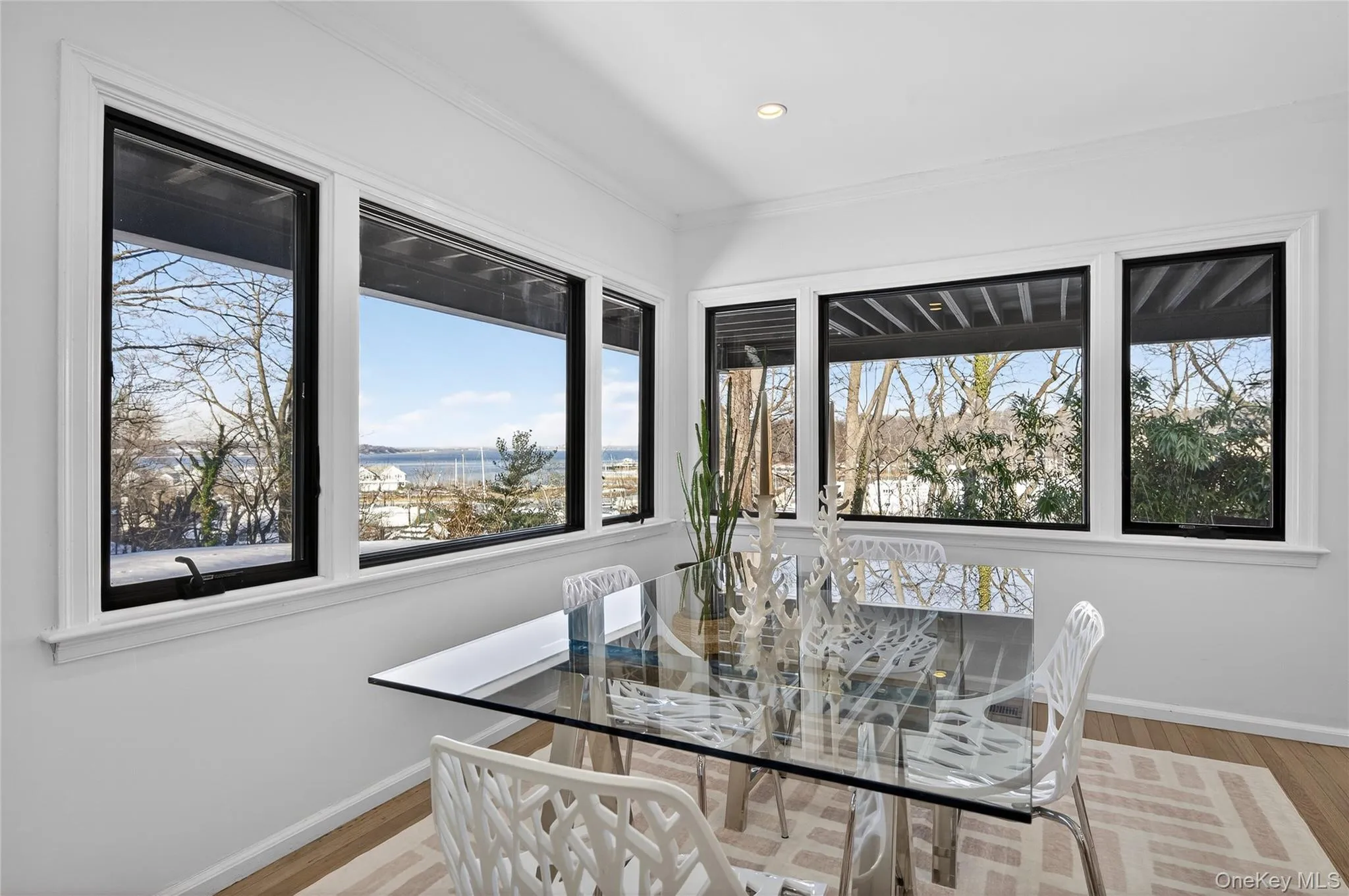 2 Prospect Avenue, Oyster Bay, NY, 2 Bedrooms Bedrooms, 5 Rooms Rooms,1 BathroomBathrooms,Residential Lease,For Rent,Prospect,0,1009650 2 Prospect Avenue, Oyster Bay, NY, 2 Bedrooms Bedrooms, 5 Rooms Rooms,1 BathroomBathrooms,Residential Lease,For Rent,Prospect,0,1009650
