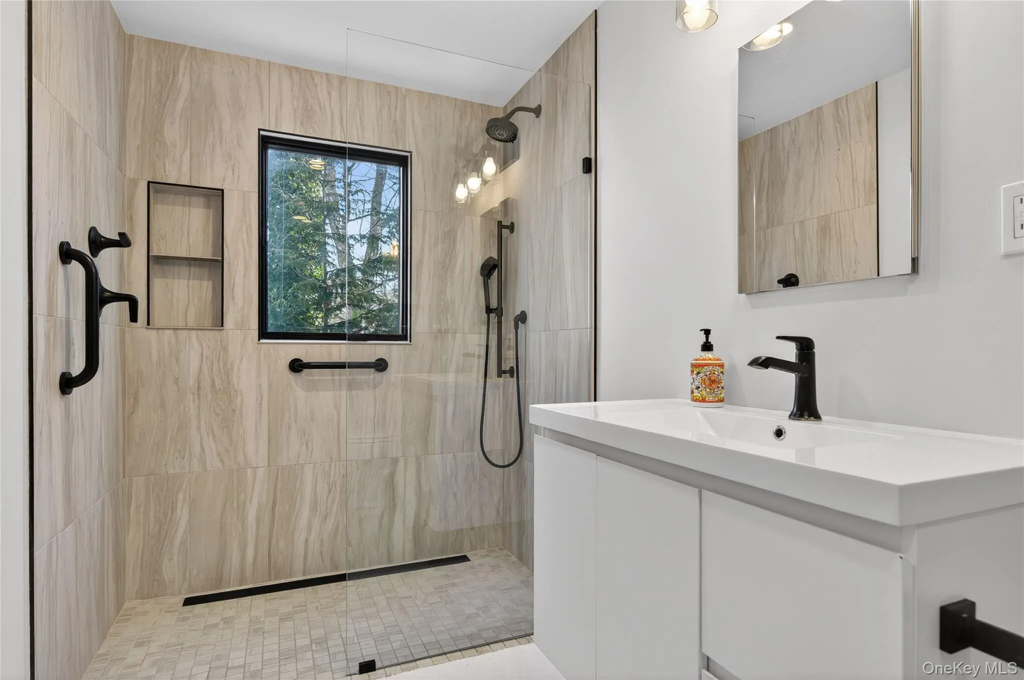 2 Prospect Avenue, Oyster Bay, NY, 2 Bedrooms Bedrooms, 5 Rooms Rooms,1 BathroomBathrooms,Residential Lease,For Rent,Prospect,0,1009650 2 Prospect Avenue, Oyster Bay, NY, 2 Bedrooms Bedrooms, 5 Rooms Rooms,1 BathroomBathrooms,Residential Lease,For Rent,Prospect,0,1009650