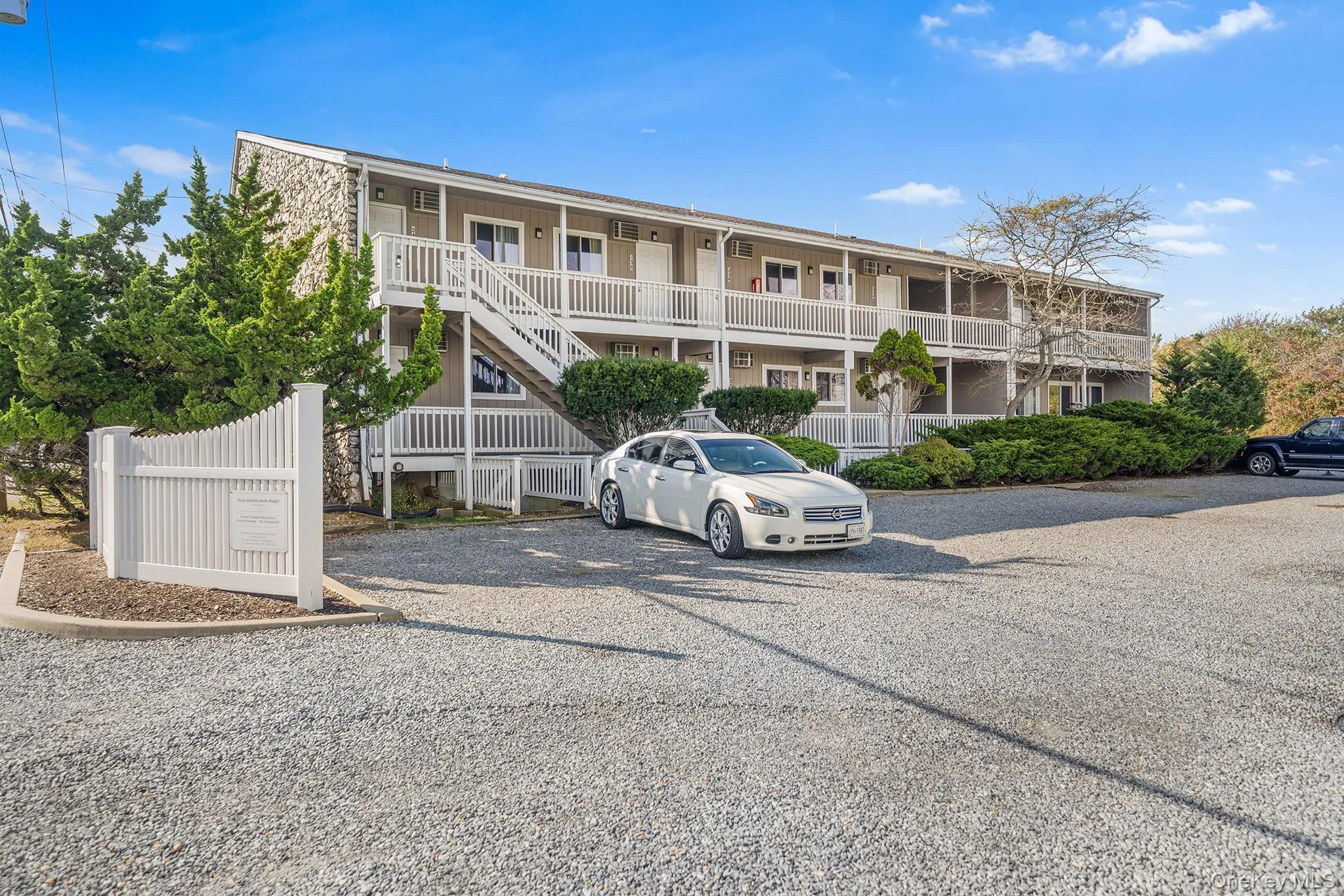 131 Emerson Avenue, East Hampton, NY, 1 Bedroom Bedrooms, 3 Rooms Rooms,1 BathroomBathrooms,Residential,For Rent,Emerson,0,1009652 131 Emerson Avenue, East Hampton, NY, 1 Bedroom Bedrooms, 3 Rooms Rooms,1 BathroomBathrooms,Residential,For Rent,Emerson,0,1009652