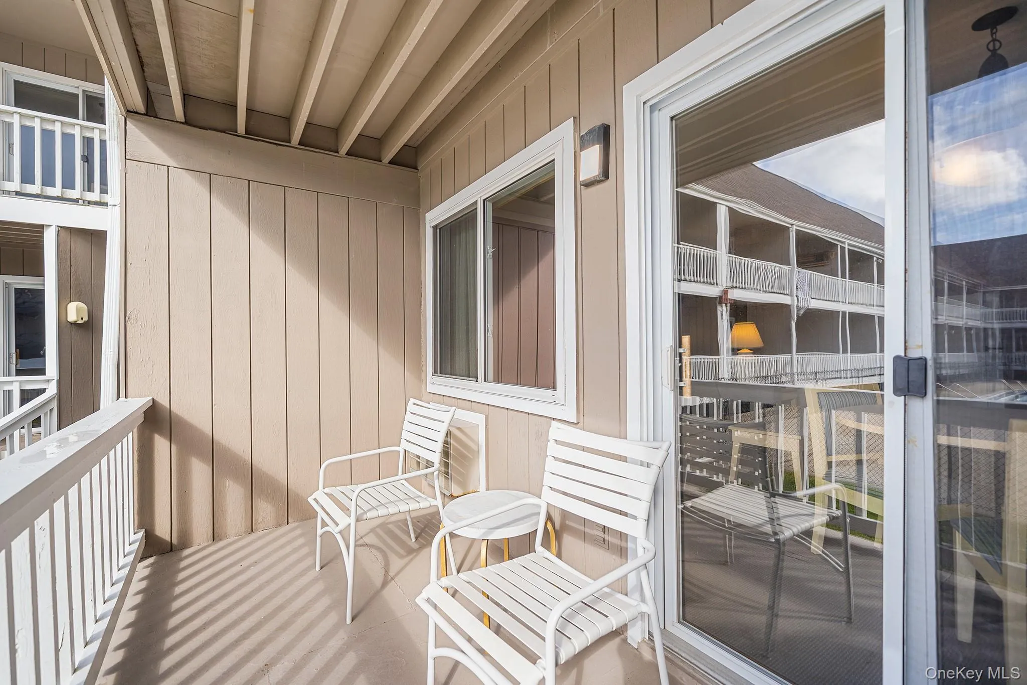131 Emerson Avenue, East Hampton, NY, 1 Bedroom Bedrooms, 3 Rooms Rooms,1 BathroomBathrooms,Residential,For Rent,Emerson,0,1009652 131 Emerson Avenue, East Hampton, NY, 1 Bedroom Bedrooms, 3 Rooms Rooms,1 BathroomBathrooms,Residential,For Rent,Emerson,0,1009652
