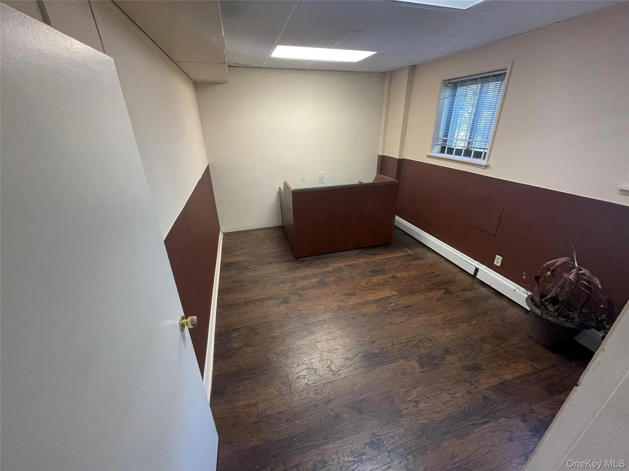 40 Oak Drive, Oyster Bay, NY, ,Commercial Lease,For Rent,Oak,0,1009653 40 Oak Drive, Oyster Bay, NY, ,Commercial Lease,For Rent,Oak,0,1009653