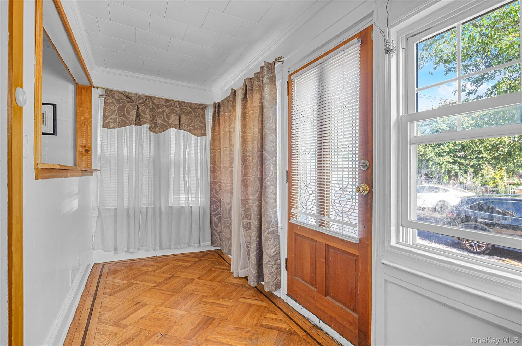 225-13 95th Avenue, Hempstead, NY, 3 Bedrooms Bedrooms, 7 Rooms Rooms,1 BathroomBathrooms,Residential,For Rent,95th,0,1009659 225-13 95th Avenue, Hempstead, NY, 3 Bedrooms Bedrooms, 7 Rooms Rooms,1 BathroomBathrooms,Residential,For Rent,95th,0,1009659