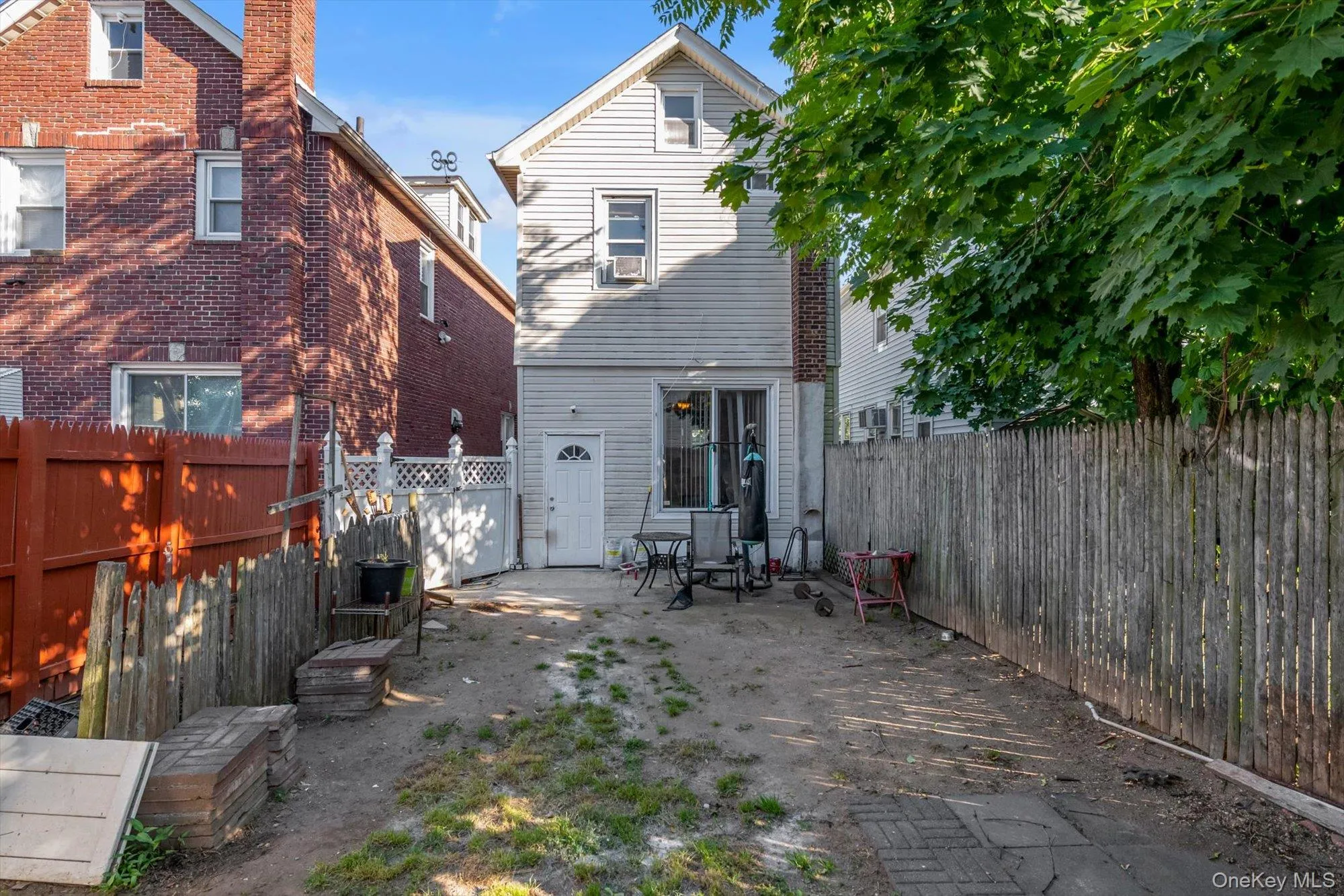 225-13 95th Avenue, Hempstead, NY, 3 Bedrooms Bedrooms, 7 Rooms Rooms,1 BathroomBathrooms,Residential,For Rent,95th,0,1009659 225-13 95th Avenue, Hempstead, NY, 3 Bedrooms Bedrooms, 7 Rooms Rooms,1 BathroomBathrooms,Residential,For Rent,95th,0,1009659