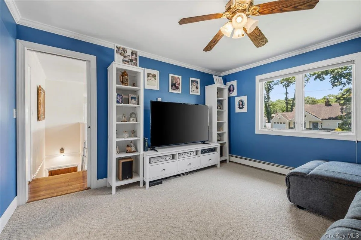 3 Cherry Street, Oyster Bay, NY, 3 Bedrooms Bedrooms, 10 Rooms Rooms,2 BathroomsBathrooms,Residential,For Rent,Cherry,0,1009661 3 Cherry Street, Oyster Bay, NY, 3 Bedrooms Bedrooms, 10 Rooms Rooms,2 BathroomsBathrooms,Residential,For Rent,Cherry,0,1009661