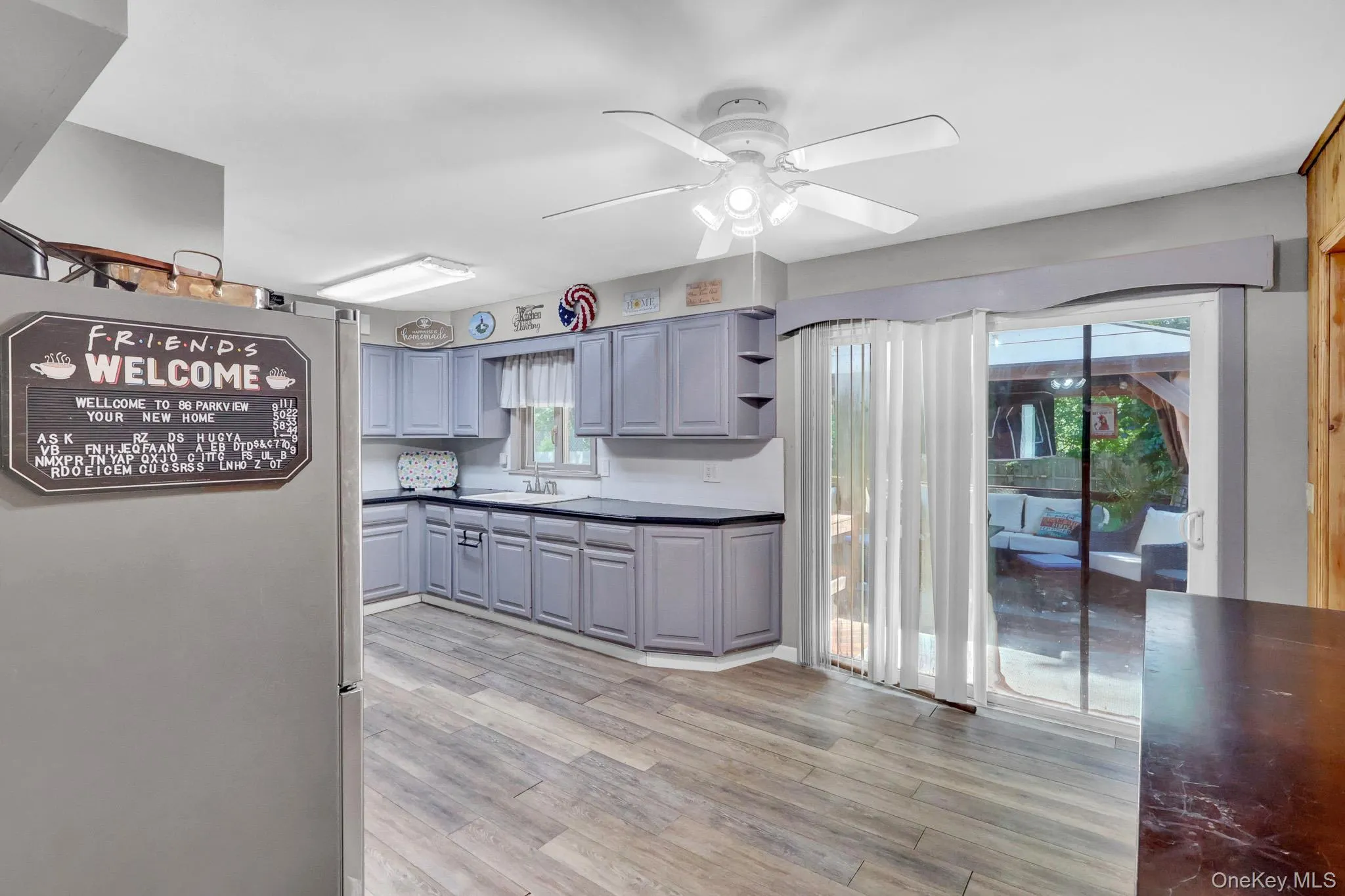 86 Parkview Drive, Brookhaven, NY, 3 Bedrooms Bedrooms, 6 Rooms Rooms,1 BathroomBathrooms,Residential,For Rent,Parkview,0,1009664 86 Parkview Drive, Brookhaven, NY, 3 Bedrooms Bedrooms, 6 Rooms Rooms,1 BathroomBathrooms,Residential,For Rent,Parkview,0,1009664