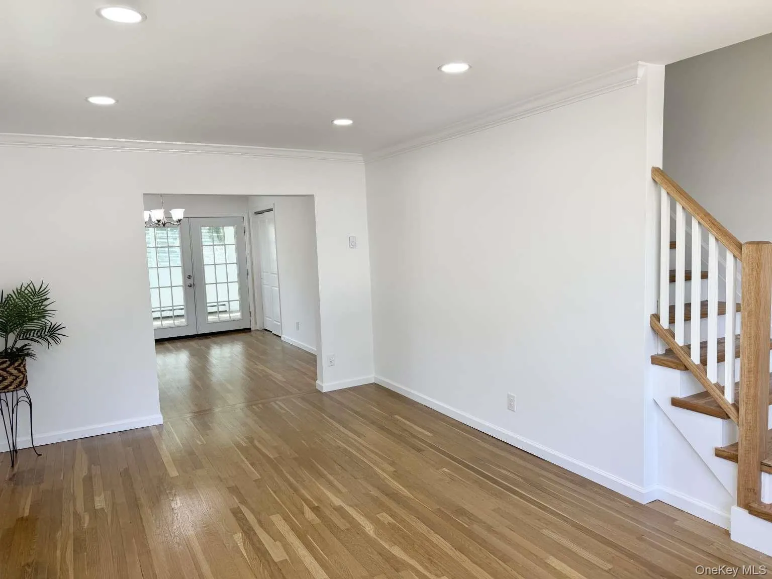 135 Barwick Boulevard, North Hempstead, NY, 4 Bedrooms Bedrooms, 12 Rooms Rooms,2 BathroomsBathrooms,Residential,For Rent,Barwick,0,1009665 135 Barwick Boulevard, North Hempstead, NY, 4 Bedrooms Bedrooms, 12 Rooms Rooms,2 BathroomsBathrooms,Residential,For Rent,Barwick,0,1009665