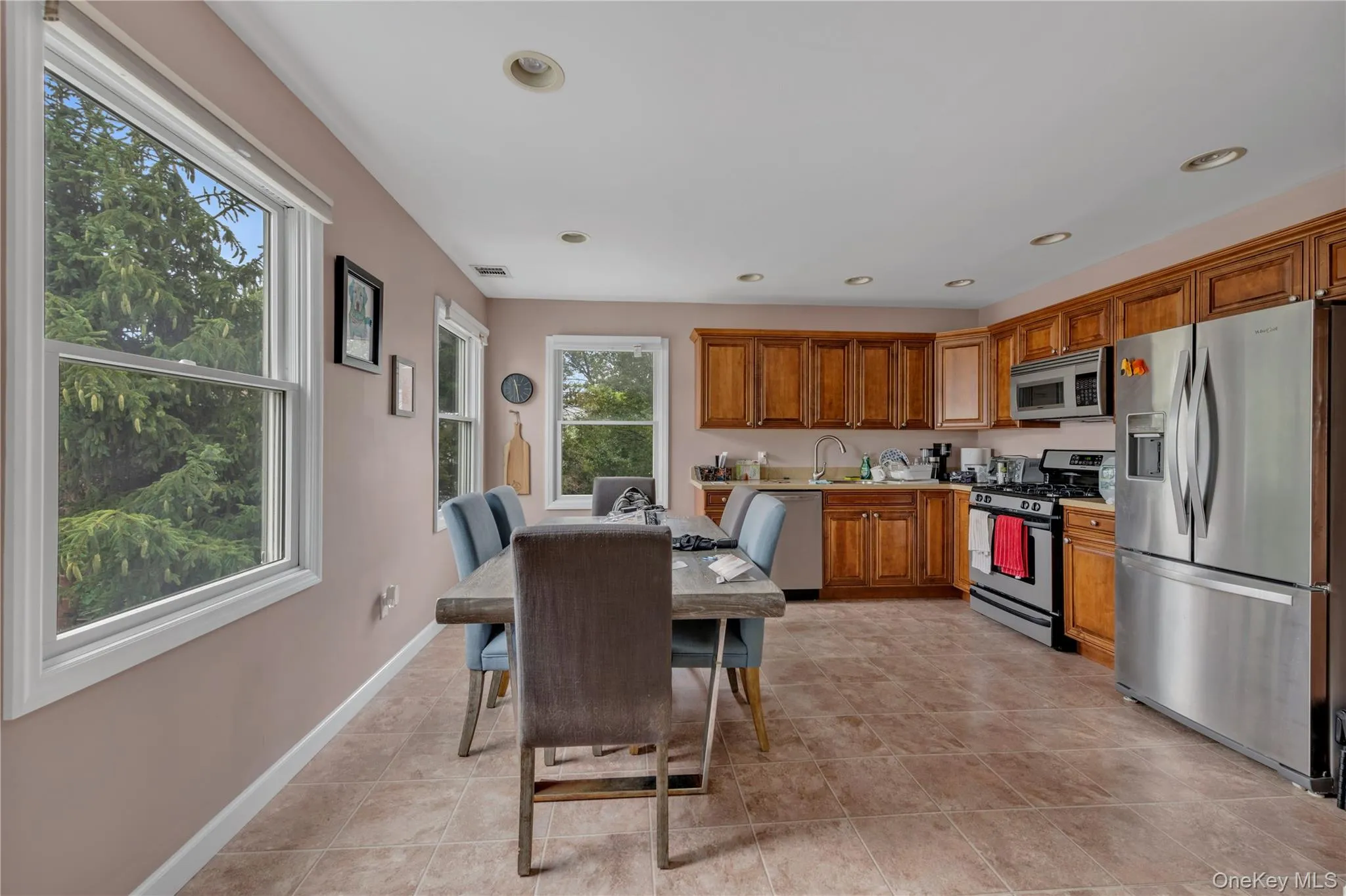 11 Nesaquake Avenue, North Hempstead, NY, 2 Bedrooms Bedrooms, 4 Rooms Rooms,2 BathroomsBathrooms,Residential Lease,For Rent,Nesaquake,0,1009666 11 Nesaquake Avenue, North Hempstead, NY, 2 Bedrooms Bedrooms, 4 Rooms Rooms,2 BathroomsBathrooms,Residential Lease,For Rent,Nesaquake,0,1009666