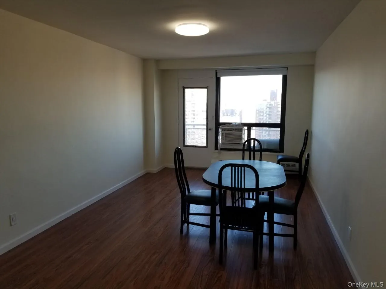 61-35 98th Street, New York, NY, 1 Bedroom Bedrooms, 4 Rooms Rooms,1 BathroomBathrooms,Residential Lease,For Rent,98th,0,1009667 61-35 98th Street, New York, NY, 1 Bedroom Bedrooms, 4 Rooms Rooms,1 BathroomBathrooms,Residential Lease,For Rent,98th,0,1009667
