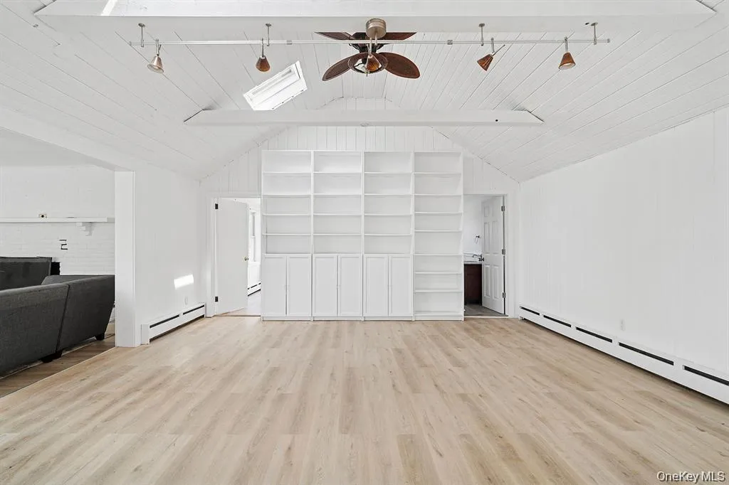 35 c Gardners Lane, Southampton, NY, 2 Bedrooms Bedrooms, 4 Rooms Rooms,2 BathroomsBathrooms,Residential Lease,For Rent,Gardners,0,1009668 35 c Gardners Lane, Southampton, NY, 2 Bedrooms Bedrooms, 4 Rooms Rooms,2 BathroomsBathrooms,Residential Lease,For Rent,Gardners,0,1009668