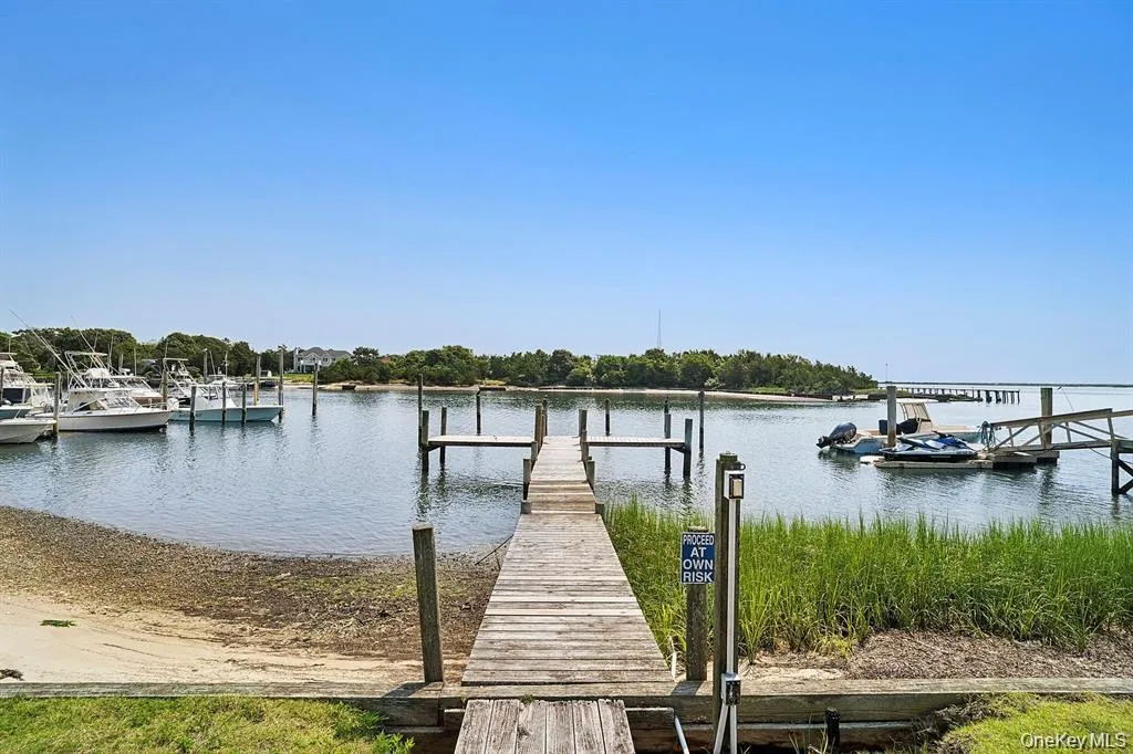 35 c Gardners Lane, Southampton, NY, 2 Bedrooms Bedrooms, 4 Rooms Rooms,2 BathroomsBathrooms,Residential Lease,For Rent,Gardners,0,1009668 35 c Gardners Lane, Southampton, NY, 2 Bedrooms Bedrooms, 4 Rooms Rooms,2 BathroomsBathrooms,Residential Lease,For Rent,Gardners,0,1009668