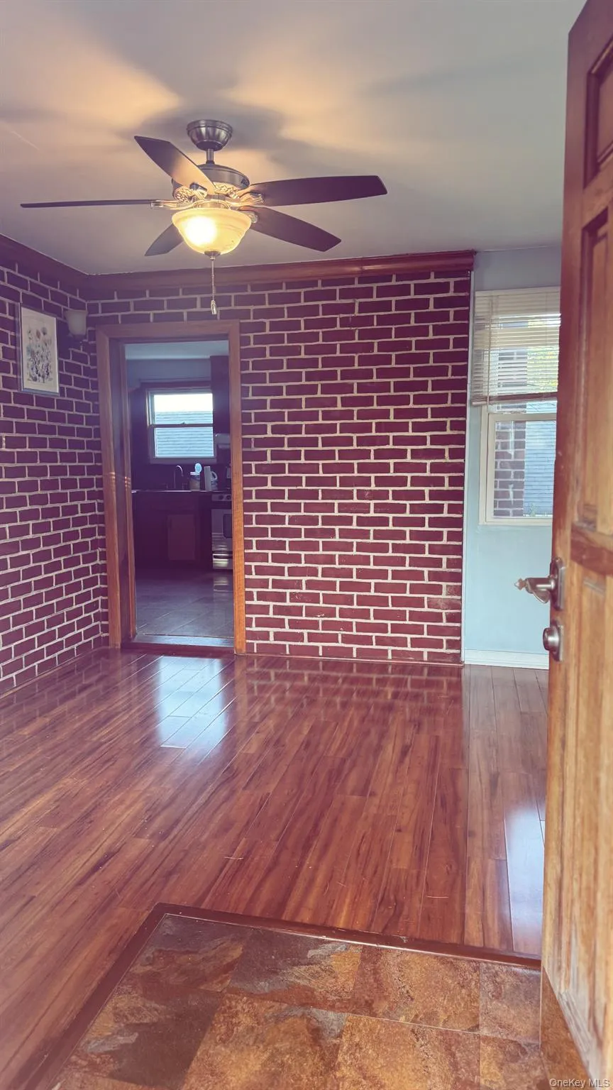 65 Hunts Bridge Road, Yonkers, NY, 3 Bedrooms Bedrooms, 6 Rooms Rooms,1 BathroomBathrooms,Residential Lease,For Rent,Hunts Bridge,0,1009669 65 Hunts Bridge Road, Yonkers, NY, 3 Bedrooms Bedrooms, 6 Rooms Rooms,1 BathroomBathrooms,Residential Lease,For Rent,Hunts Bridge,0,1009669