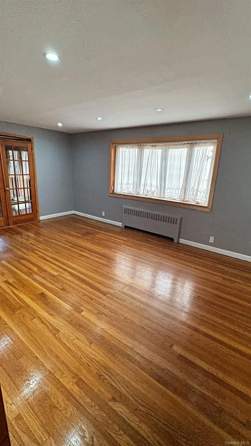 65 Hunts Bridge Road, Yonkers, NY, 3 Bedrooms Bedrooms, 6 Rooms Rooms,1 BathroomBathrooms,Residential Lease,For Rent,Hunts Bridge,0,1009669 65 Hunts Bridge Road, Yonkers, NY, 3 Bedrooms Bedrooms, 6 Rooms Rooms,1 BathroomBathrooms,Residential Lease,For Rent,Hunts Bridge,0,1009669
