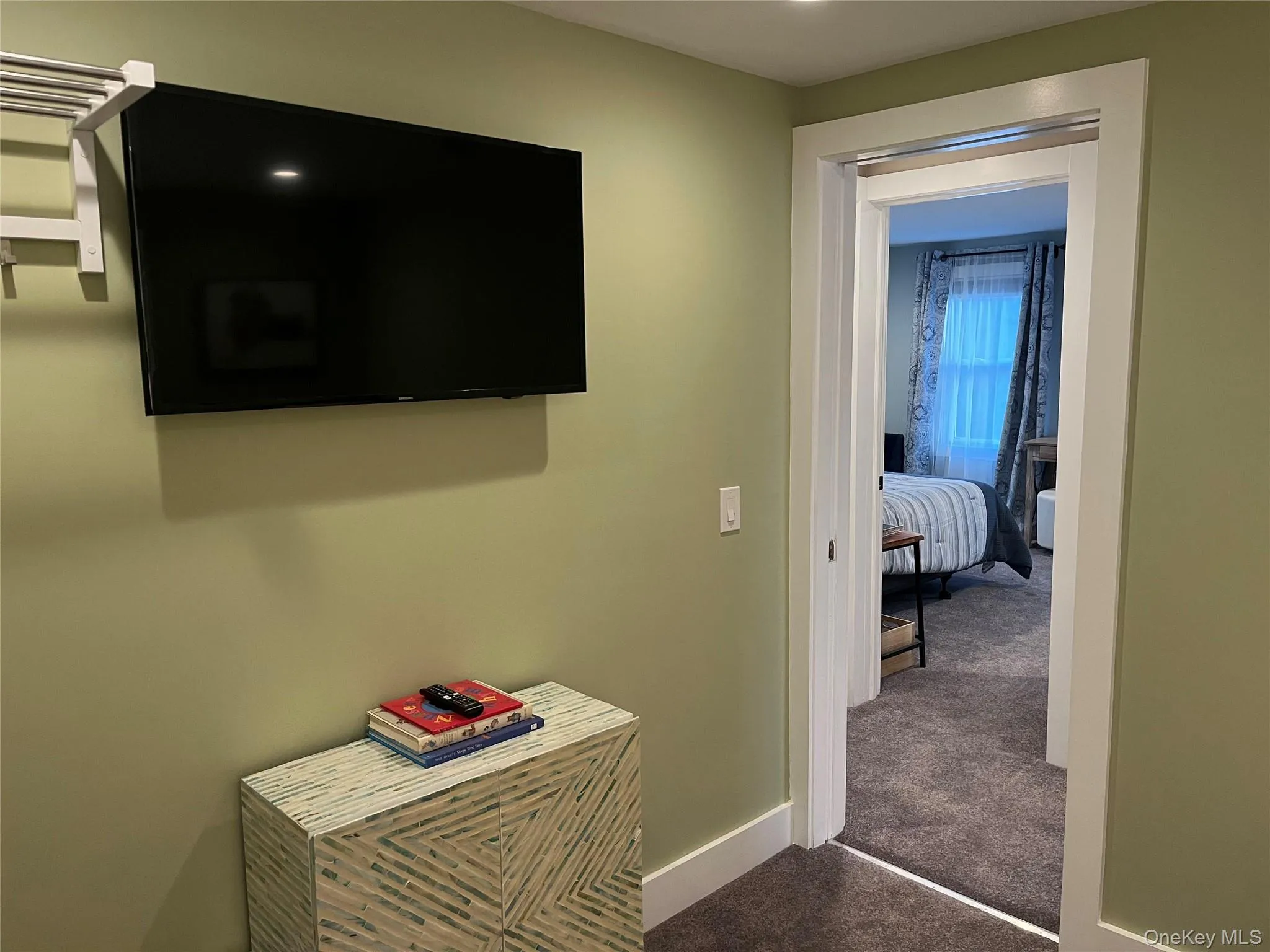 824 Main Street, Riverhead, NY, 3 Bedrooms Bedrooms, 5 Rooms Rooms,2 BathroomsBathrooms,Residential Lease,For Rent,Main,0,1009679 824 Main Street, Riverhead, NY, 3 Bedrooms Bedrooms, 5 Rooms Rooms,2 BathroomsBathrooms,Residential Lease,For Rent,Main,0,1009679