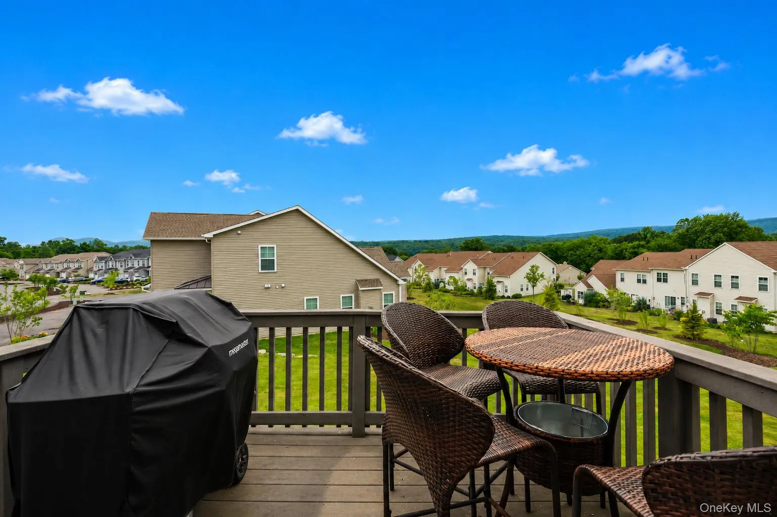 320 Hudson View Terrace, Hyde Park, NY, 2 Bedrooms Bedrooms, 5 Rooms Rooms,2 BathroomsBathrooms,Residential,For Rent,Hudson View,0,1009687 320 Hudson View Terrace, Hyde Park, NY, 2 Bedrooms Bedrooms, 5 Rooms Rooms,2 BathroomsBathrooms,Residential,For Rent,Hudson View,0,1009687