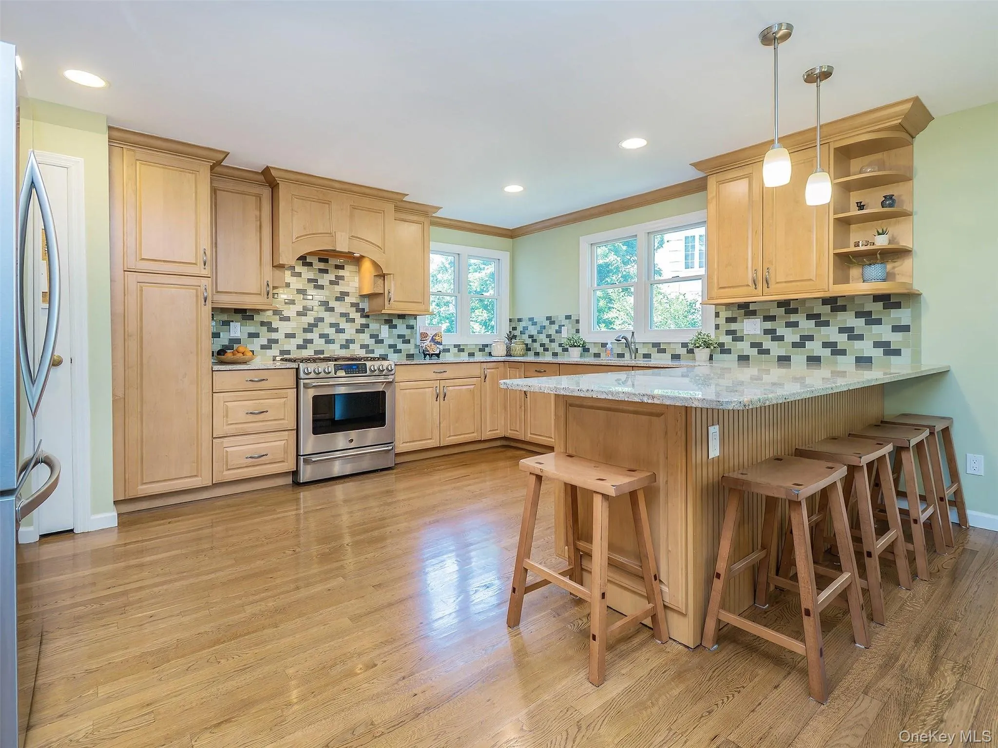 22 Andover Road, North Hempstead, NY, 4 Bedrooms Bedrooms, 7 Rooms Rooms,3 BathroomsBathrooms,Residential,For Rent,Andover,0,1009691 22 Andover Road, North Hempstead, NY, 4 Bedrooms Bedrooms, 7 Rooms Rooms,3 BathroomsBathrooms,Residential,For Rent,Andover,0,1009691