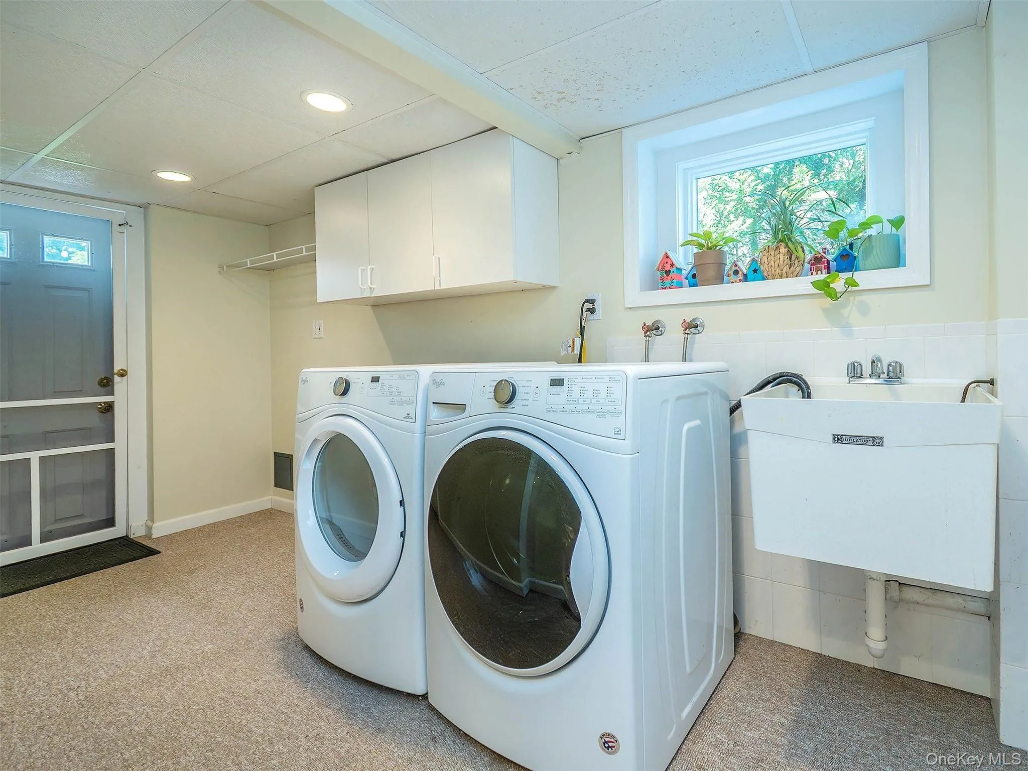 22 Andover Road, North Hempstead, NY, 4 Bedrooms Bedrooms, 7 Rooms Rooms,3 BathroomsBathrooms,Residential,For Rent,Andover,0,1009691 22 Andover Road, North Hempstead, NY, 4 Bedrooms Bedrooms, 7 Rooms Rooms,3 BathroomsBathrooms,Residential,For Rent,Andover,0,1009691
